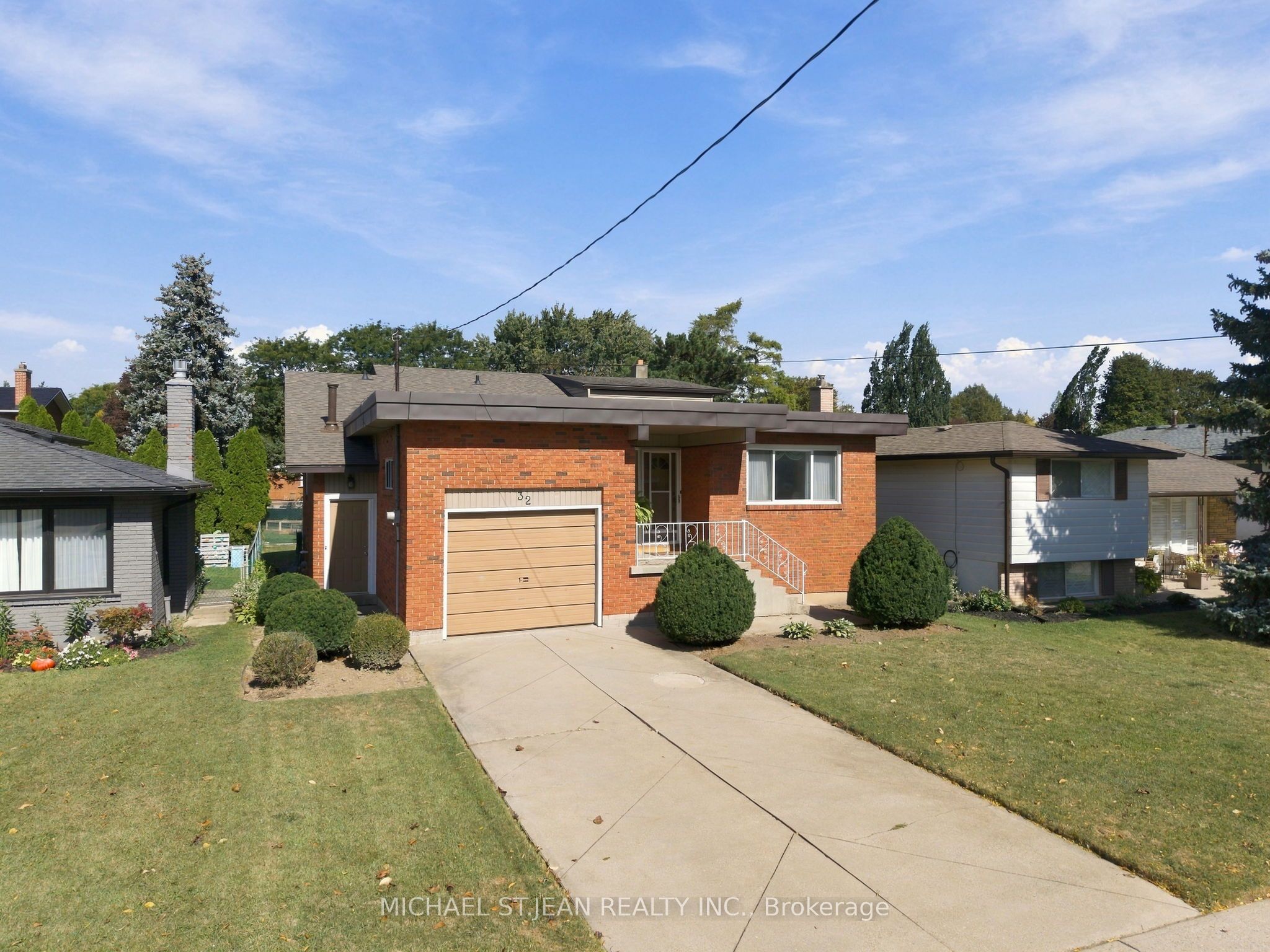 32 San Fernando Drive Property Photo 4