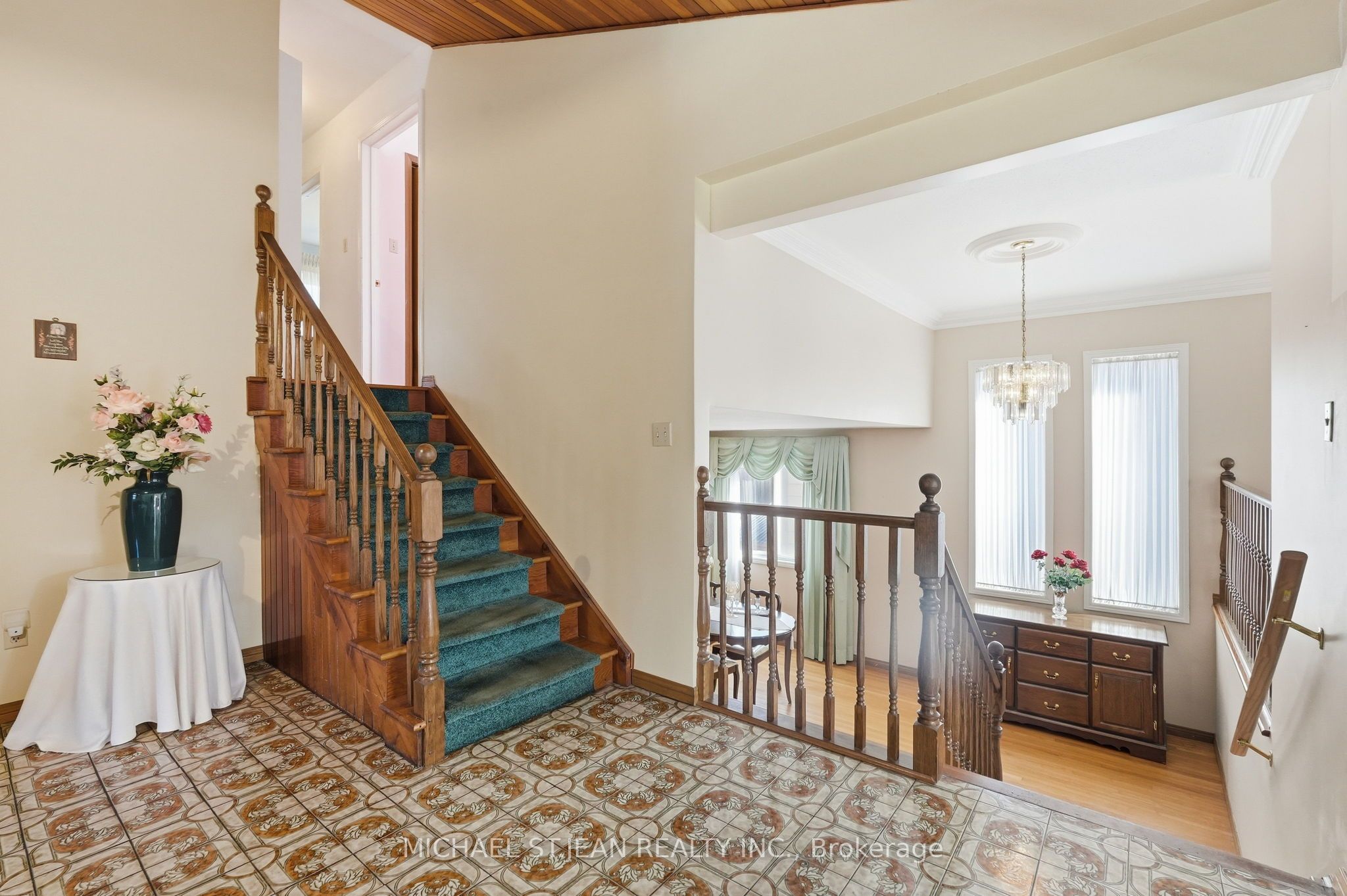 32 San Fernando Drive Property Photo 17