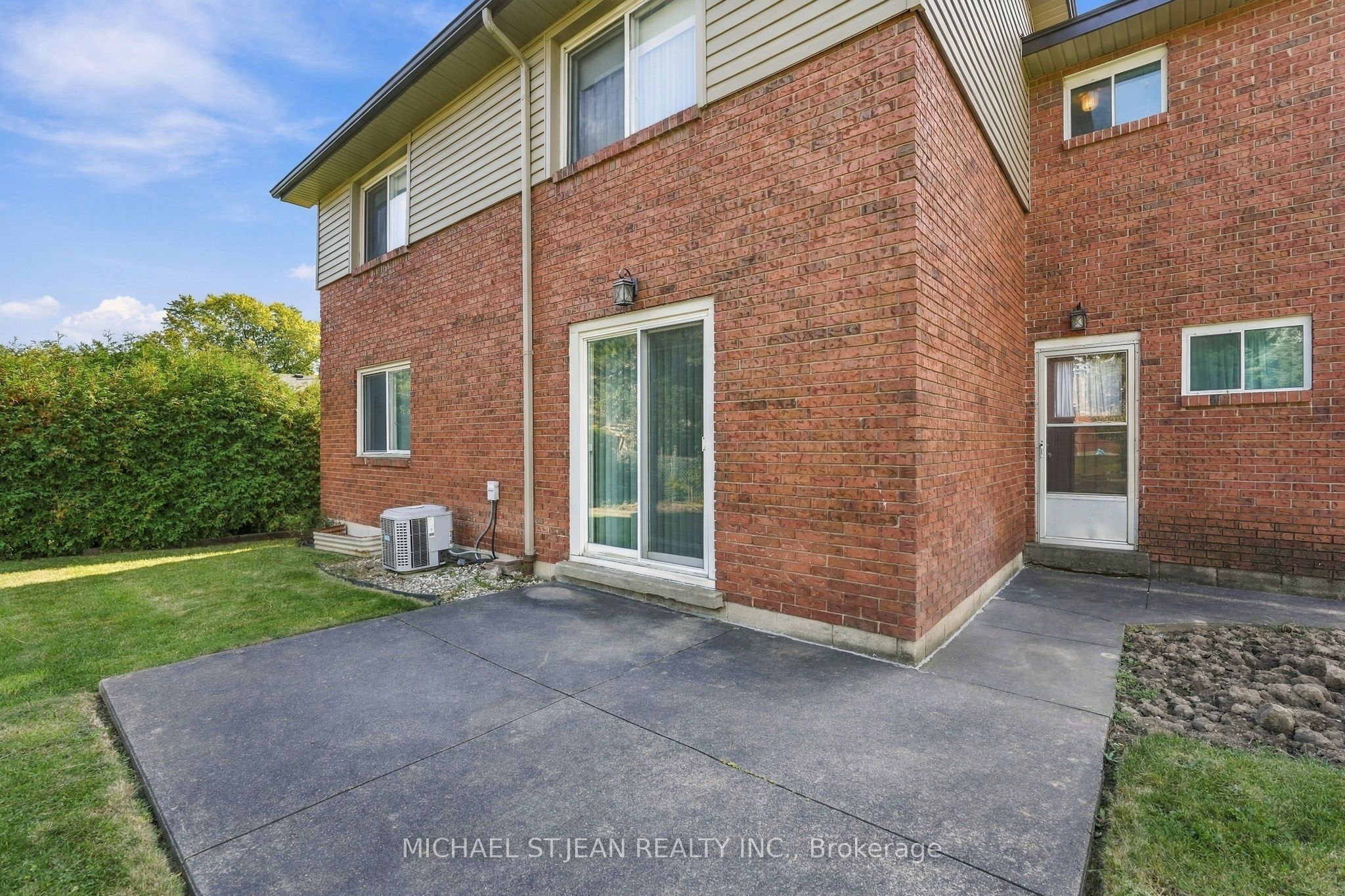 32 San Fernando Drive Property Photo 42
