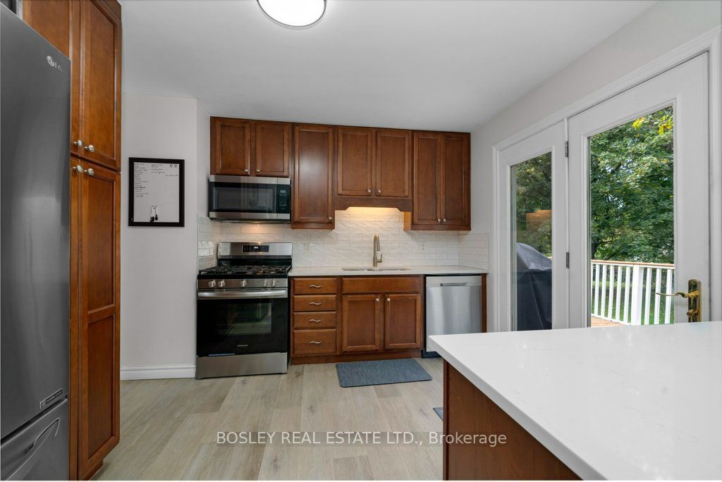32 Mill Street Property Photo 11