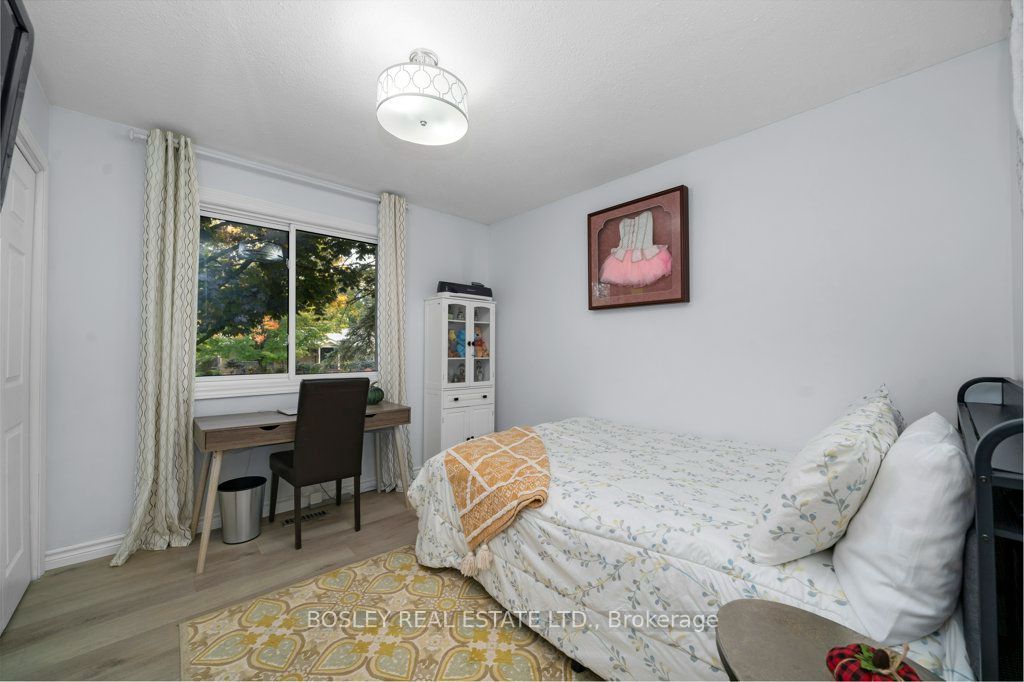 32 Mill Street Property Photo 17
