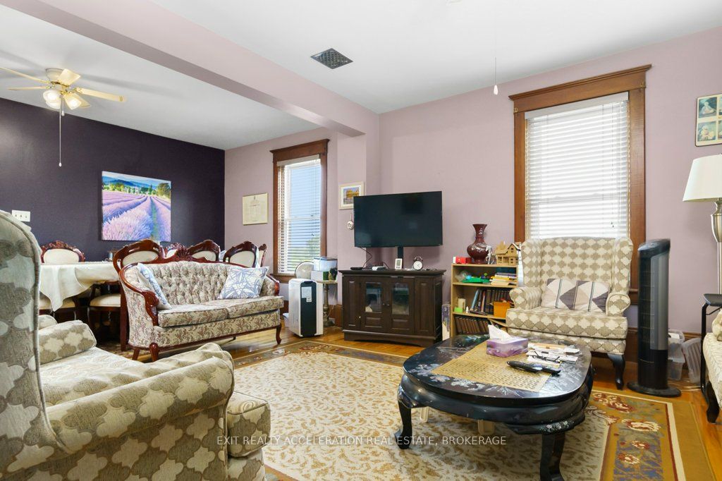 595 Craigen Road Property Photo 15