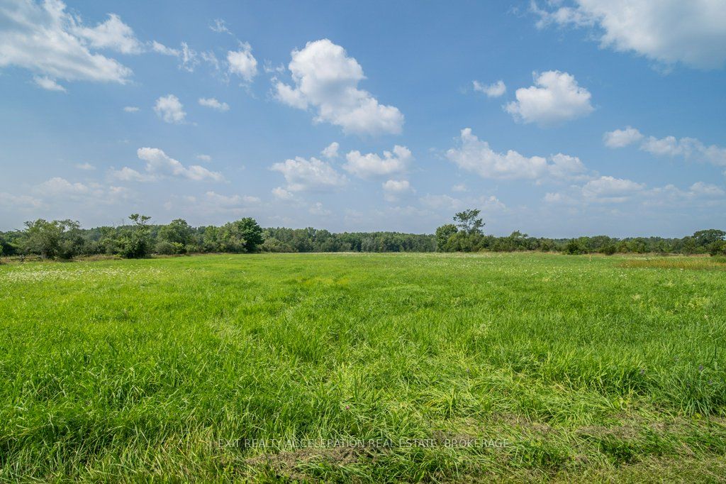 595 Craigen Road Property Photo 39