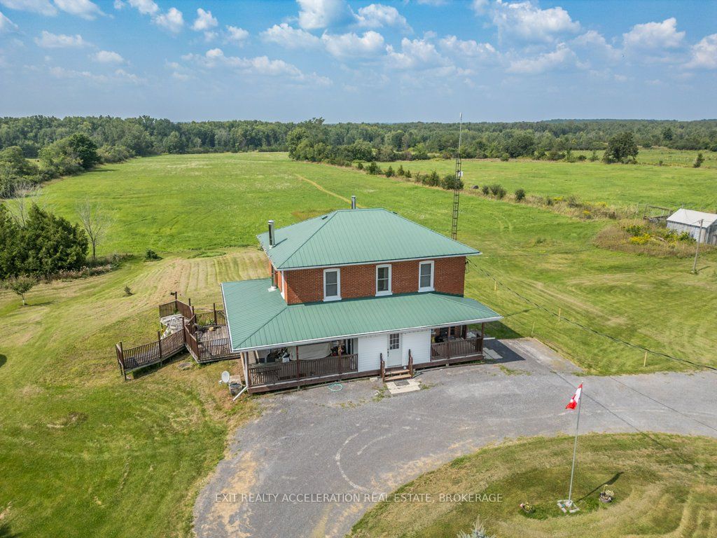 595 Craigen Road Property Photo 41
