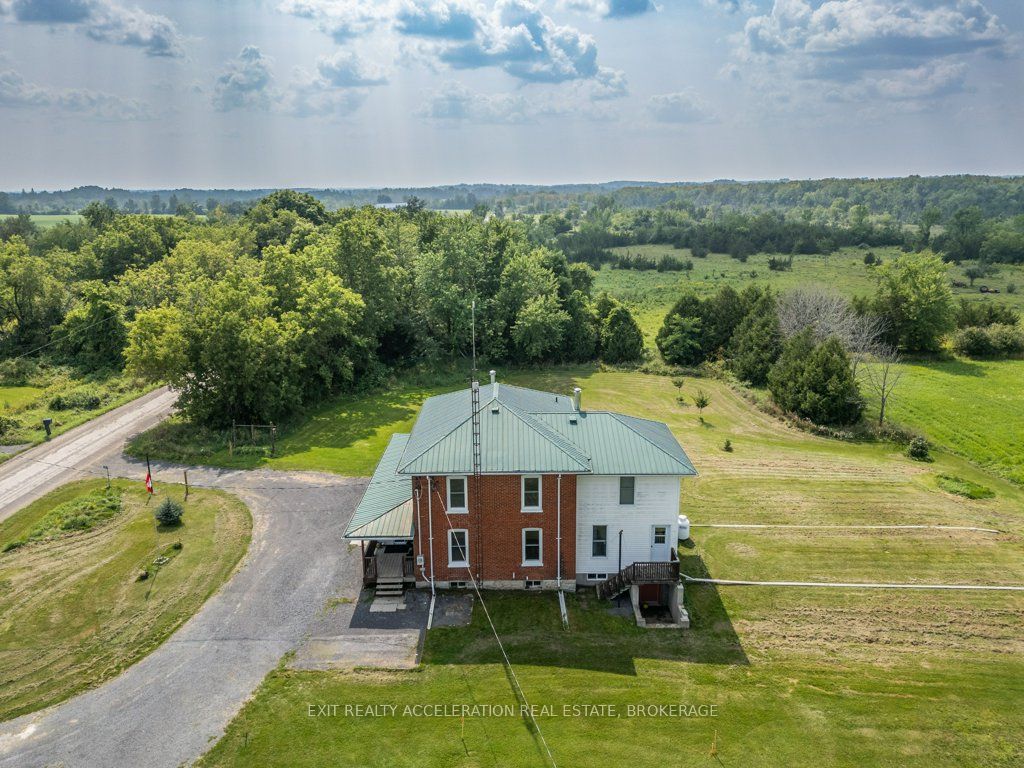 595 Craigen Road Property Photo 43