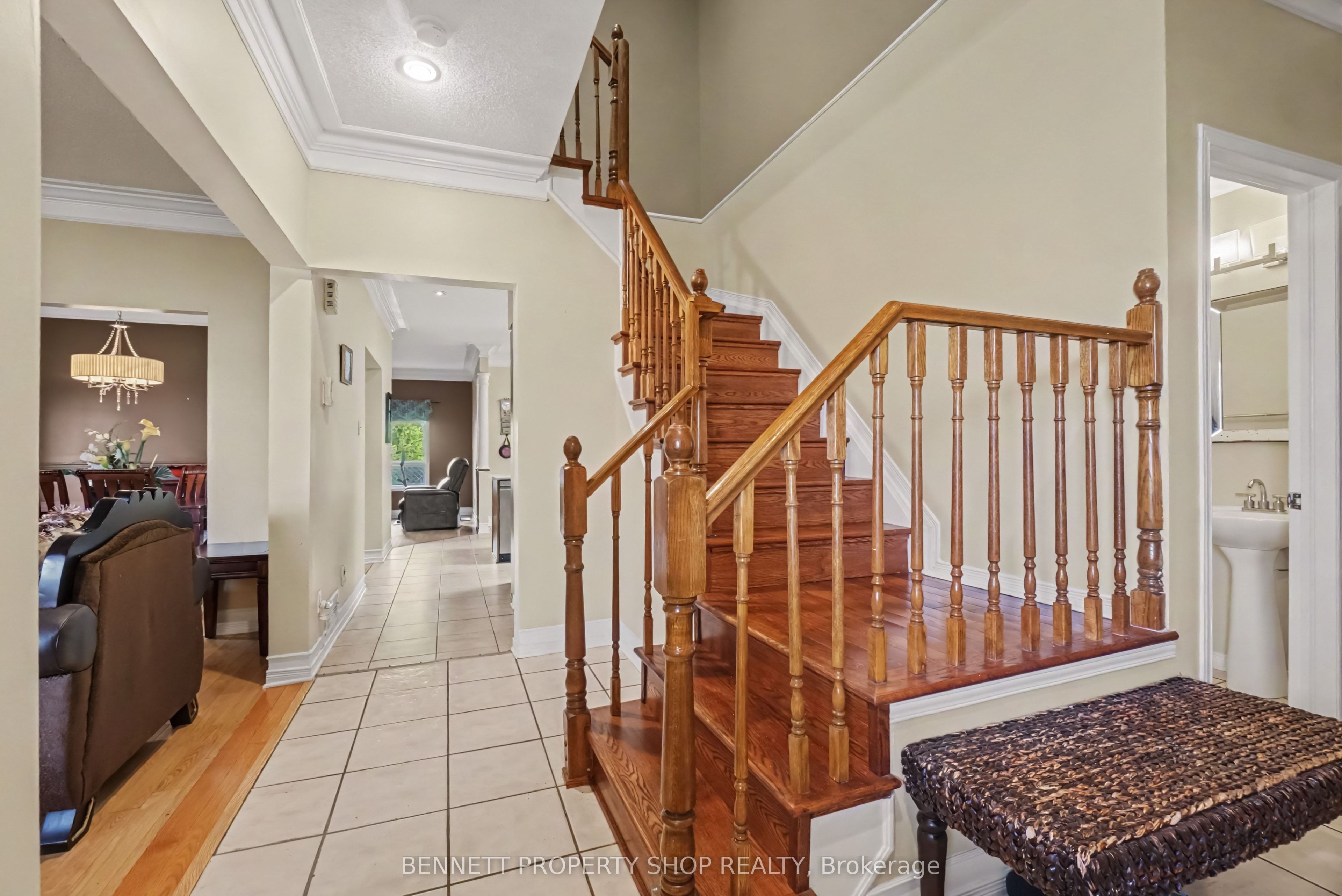 644 Valin Street Property Photo 2