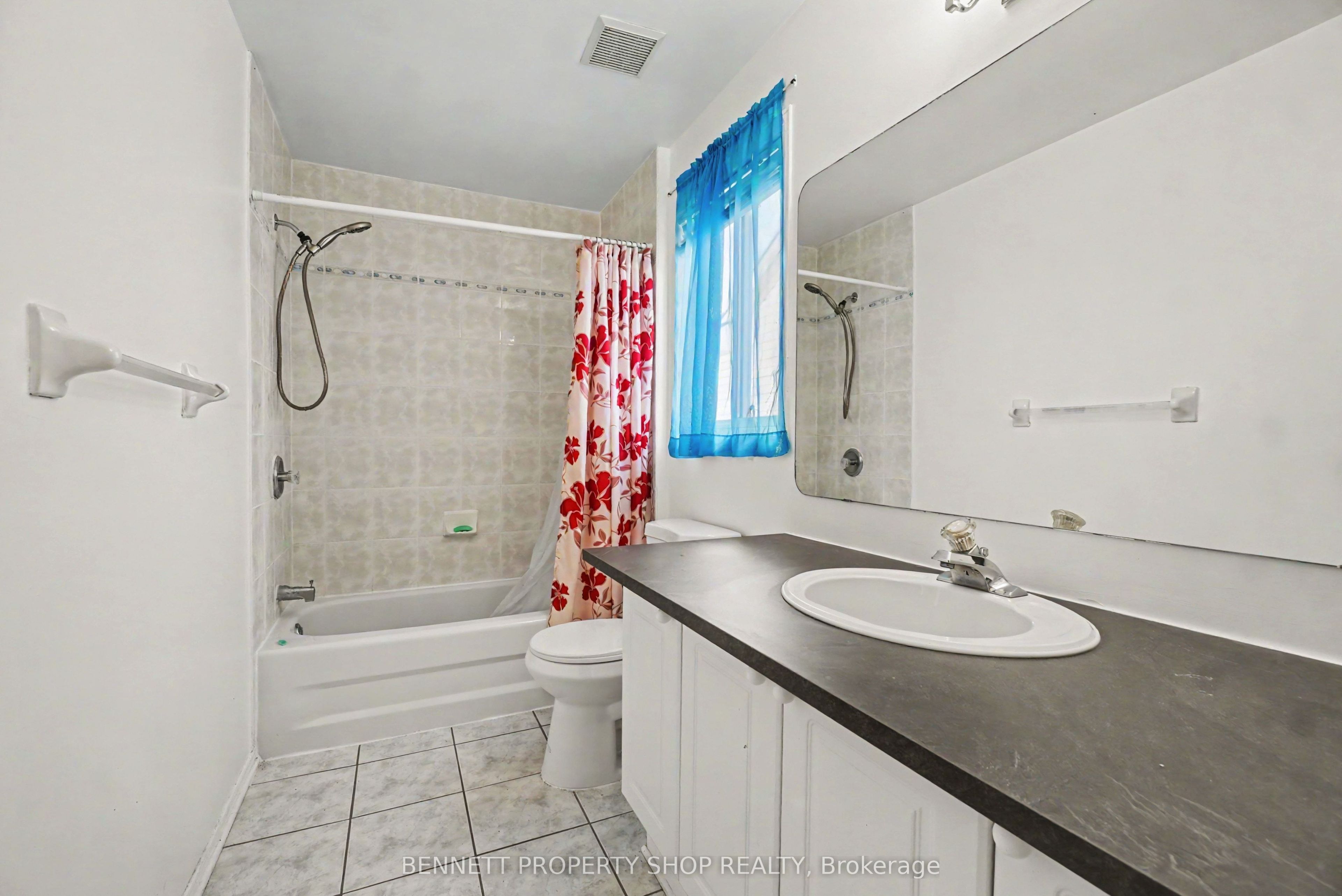 644 Valin Street Property Photo 14