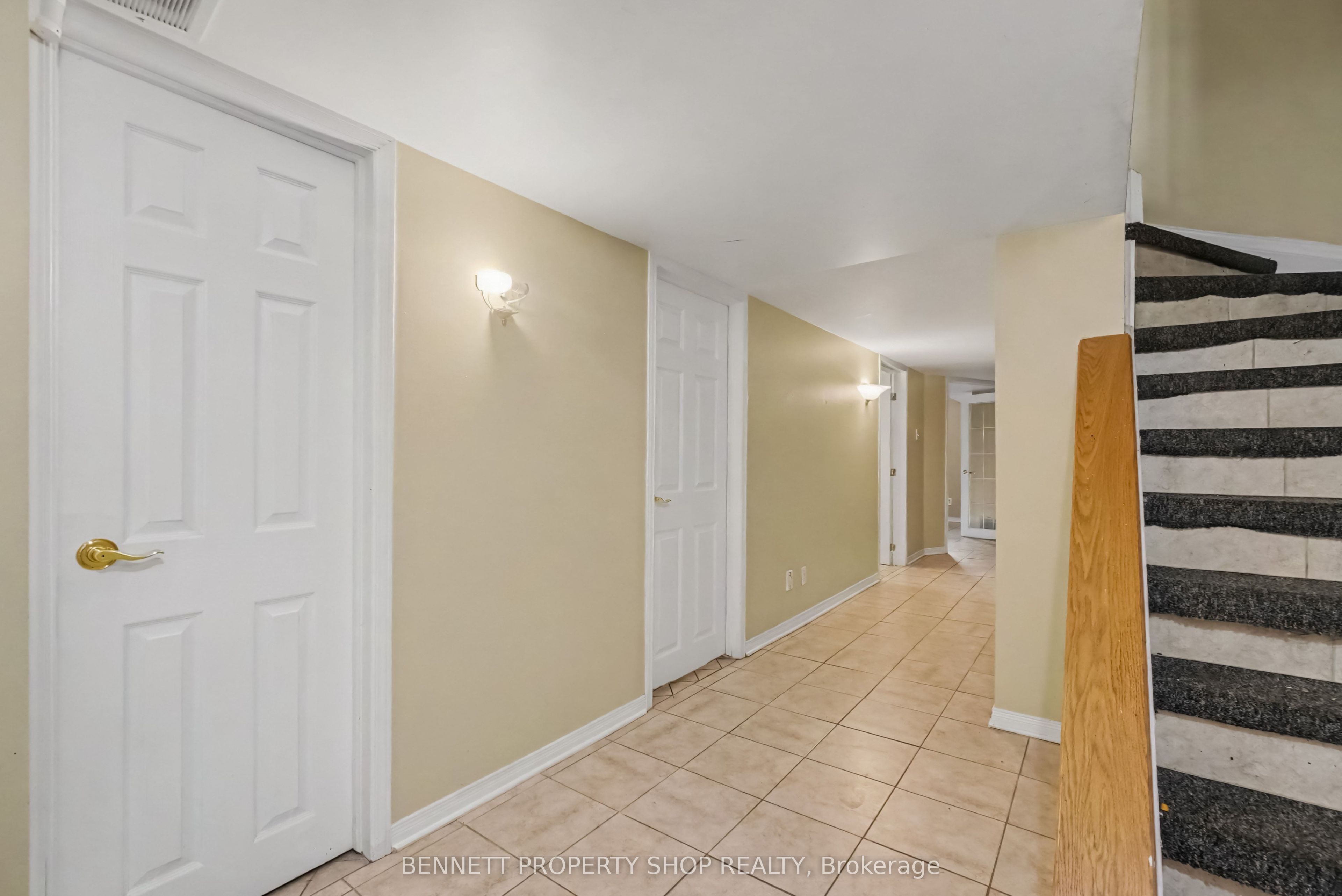 644 Valin Street Property Photo 16