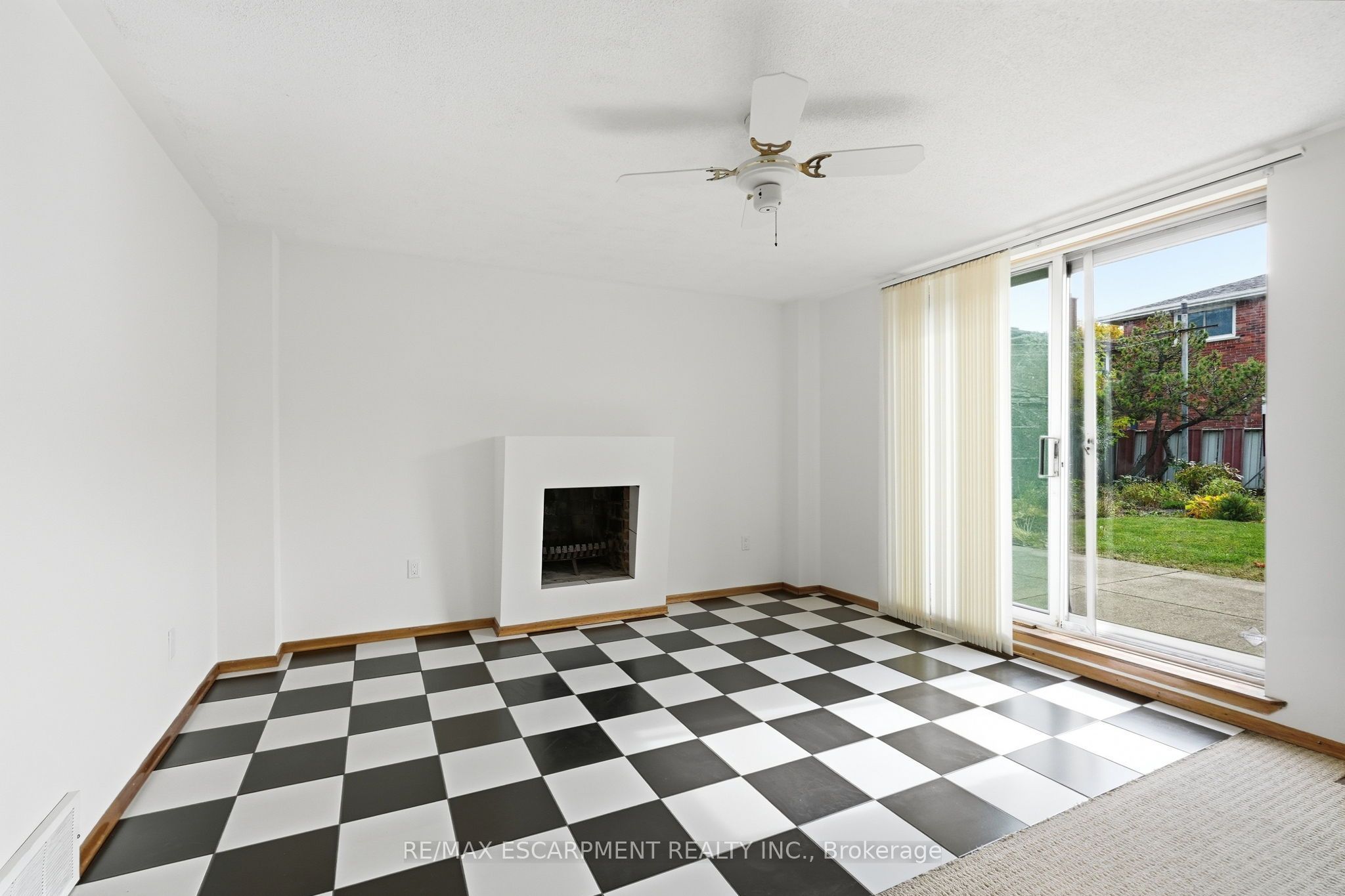 36 Algonquin Court Property Photo 27