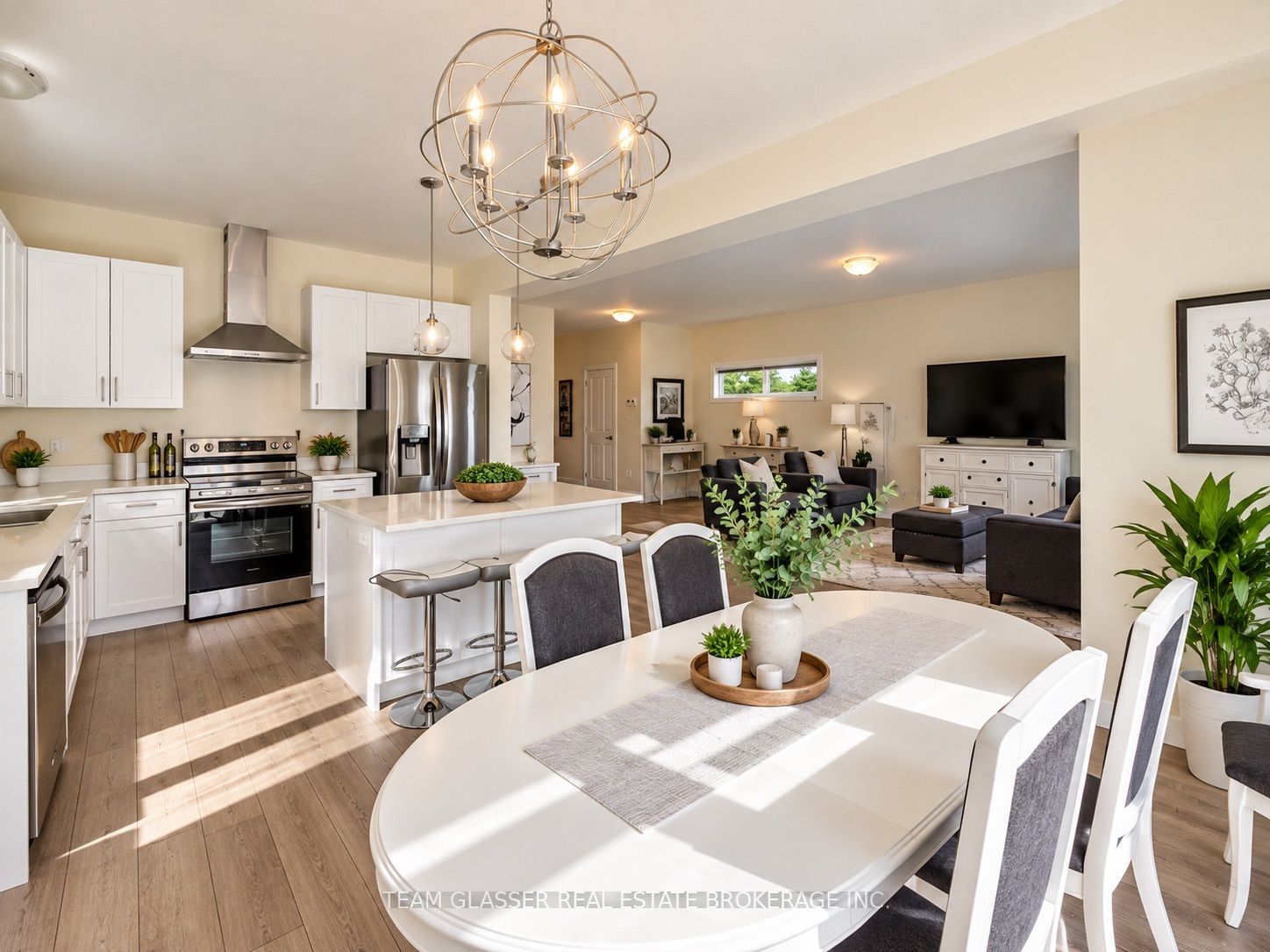 1421 Twilite Boulevard Main Property Photo 7