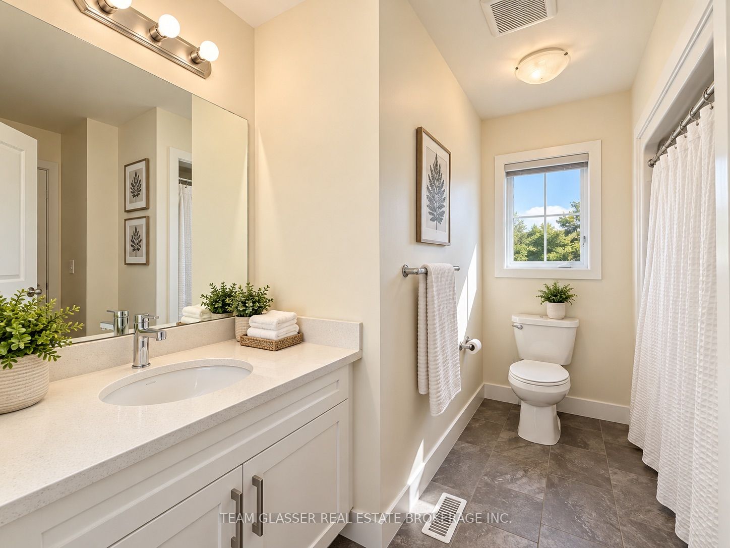 1421 Twilite Boulevard Main Property Photo 11