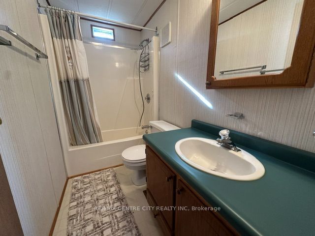 2189 Dundas Street E 111 Property Photo 16