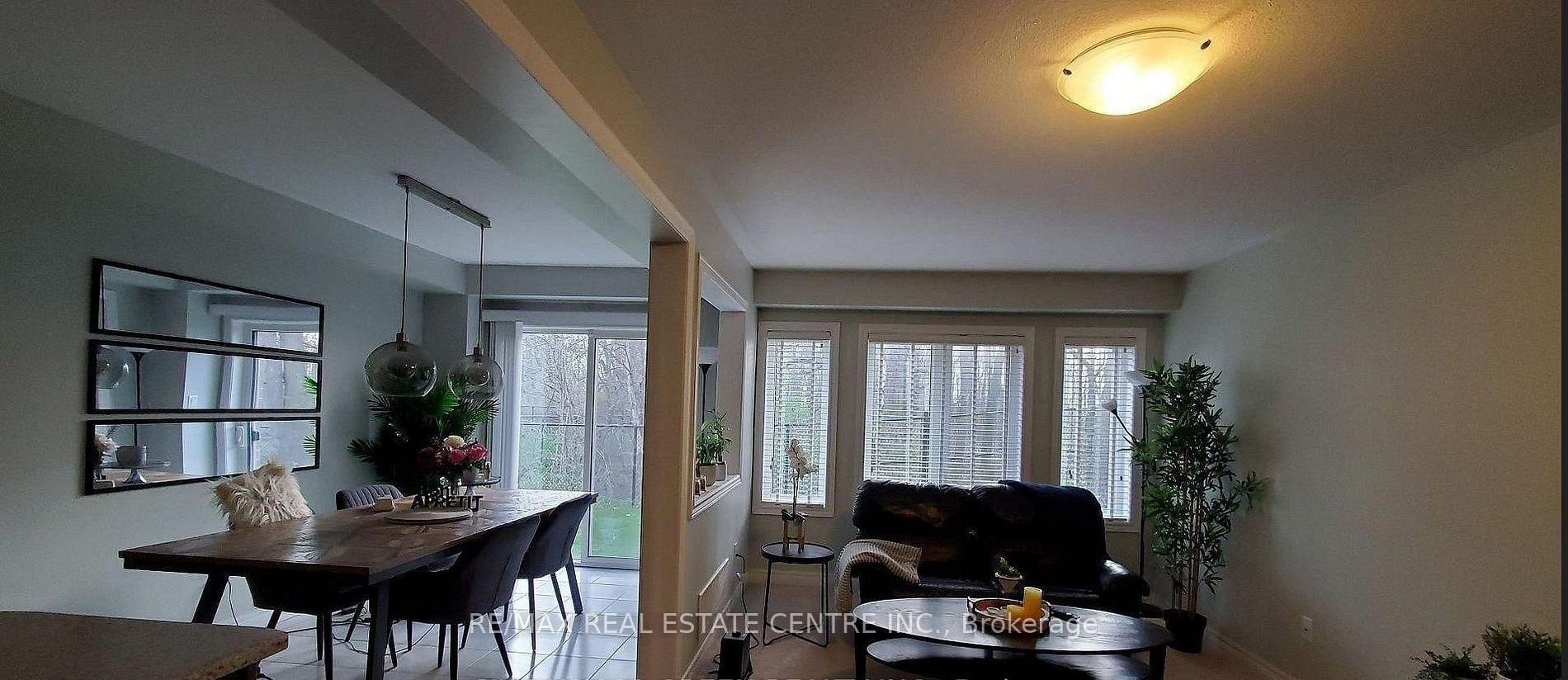 570 Linden Drive 27 Property Photo 2
