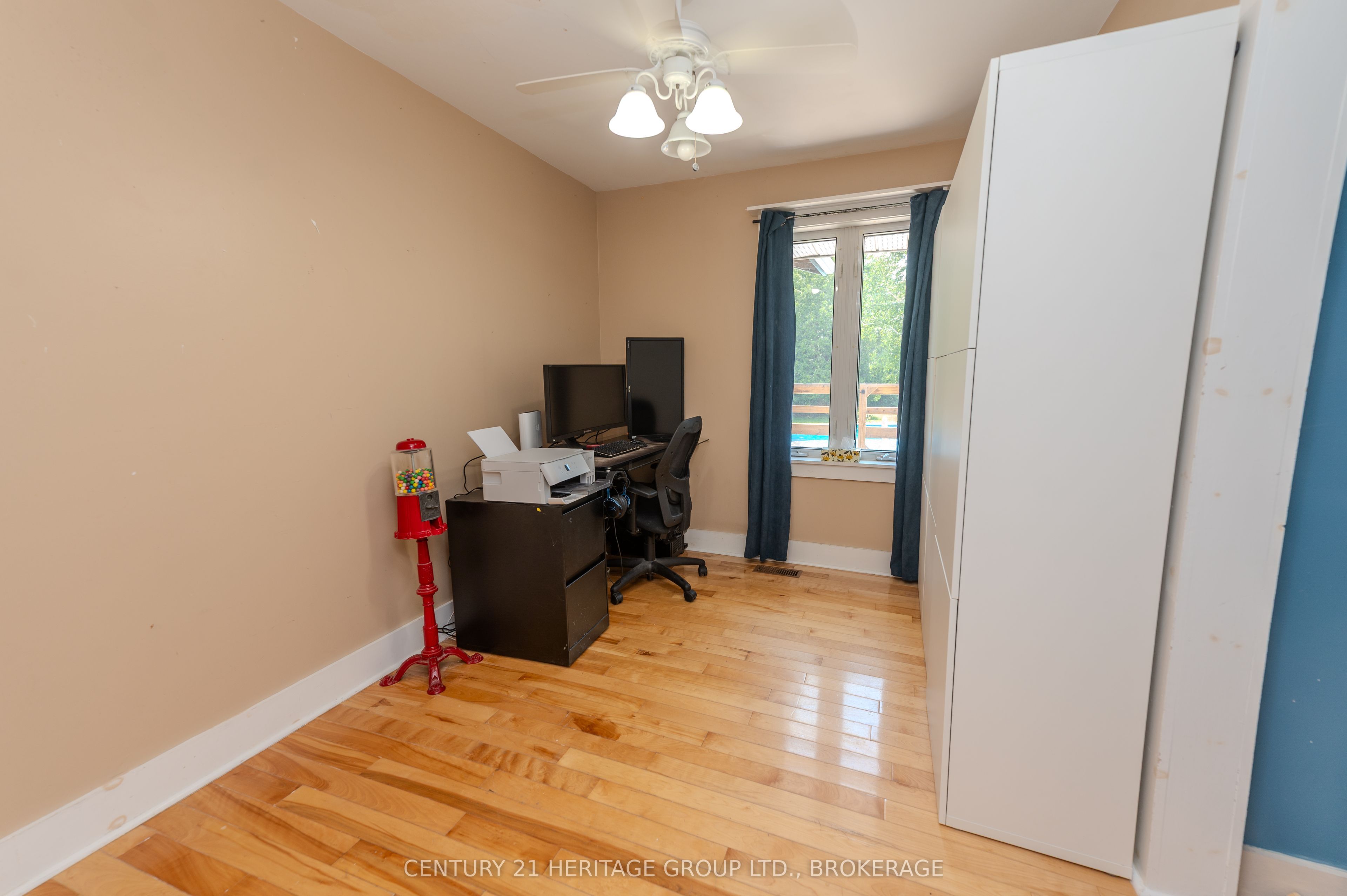 31 Station Road Property Photo 14