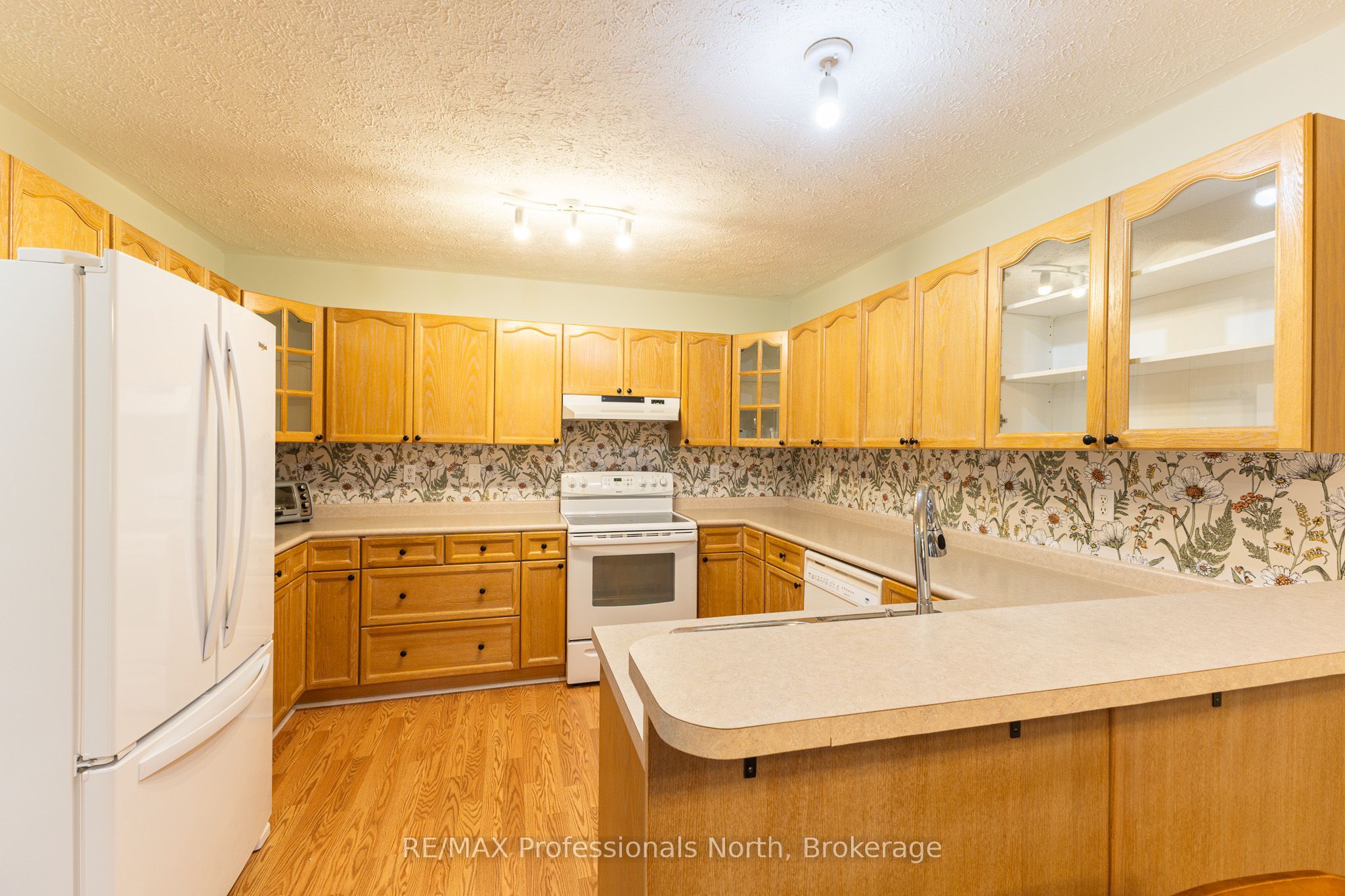 35 Dairy Lane W 204 Property Photo 16