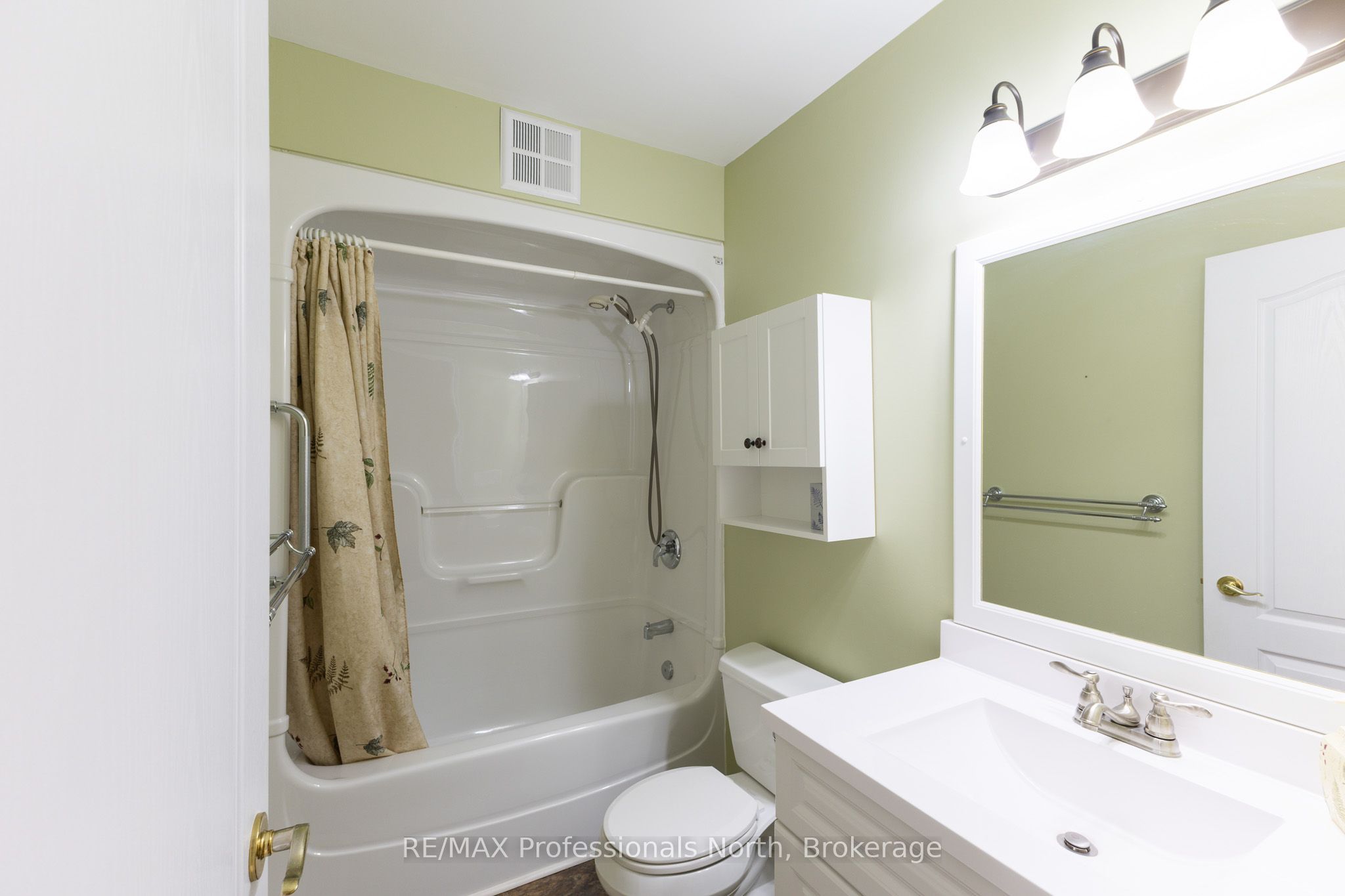 35 Dairy Lane W 204 Property Photo 20