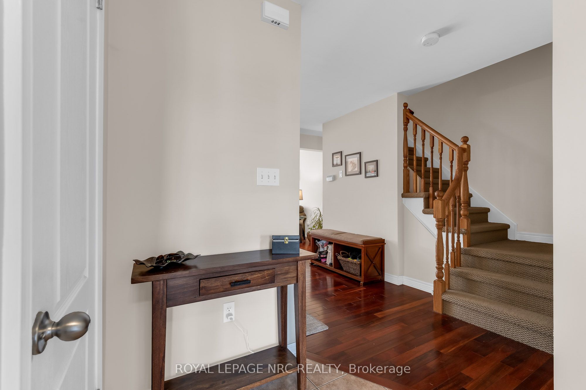 31 Thorold Road E Property Photo 4