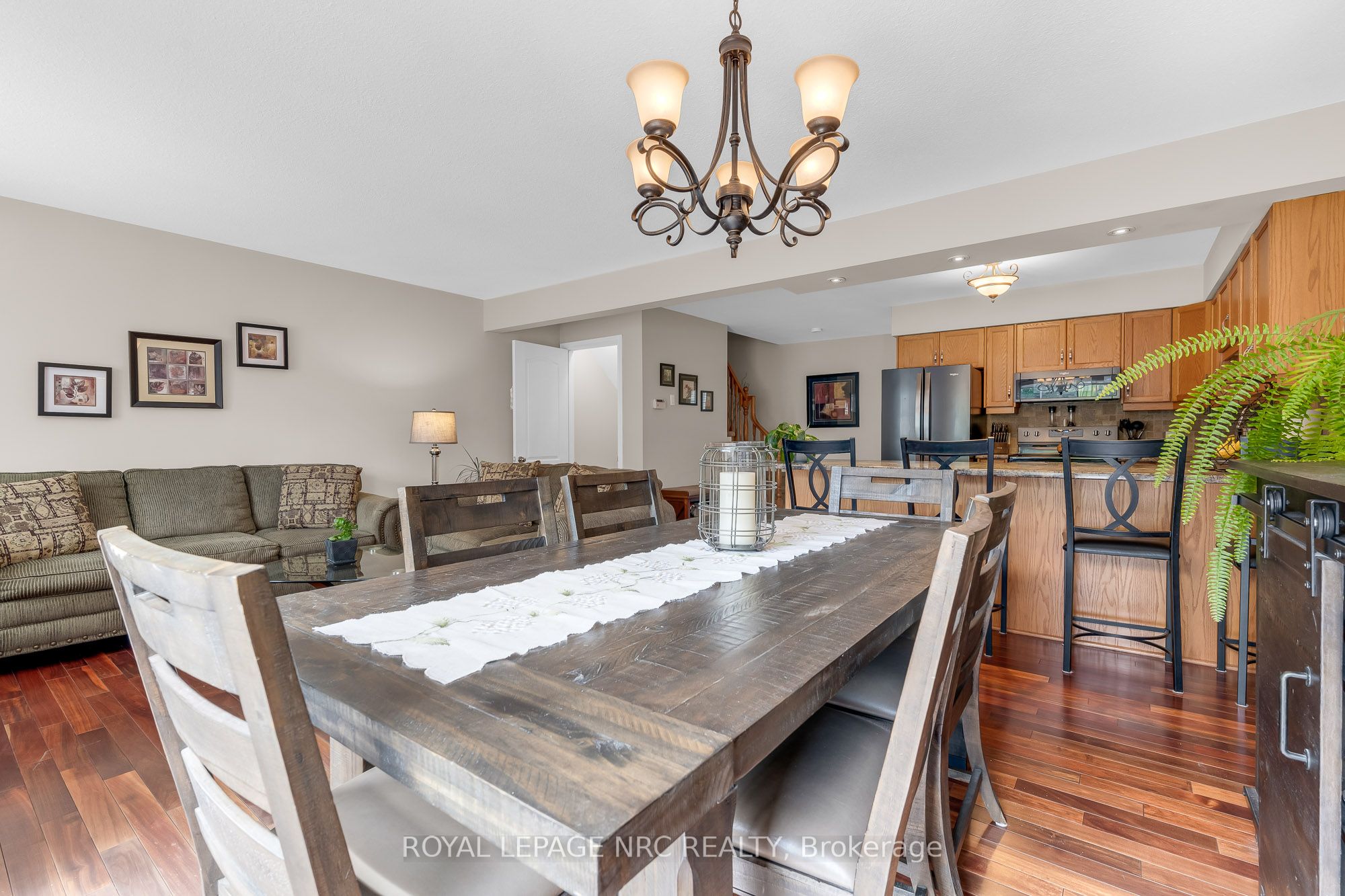 31 Thorold Road E Property Photo 12