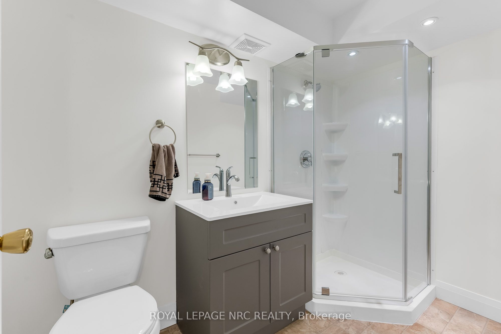 31 Thorold Road E Property Photo 26