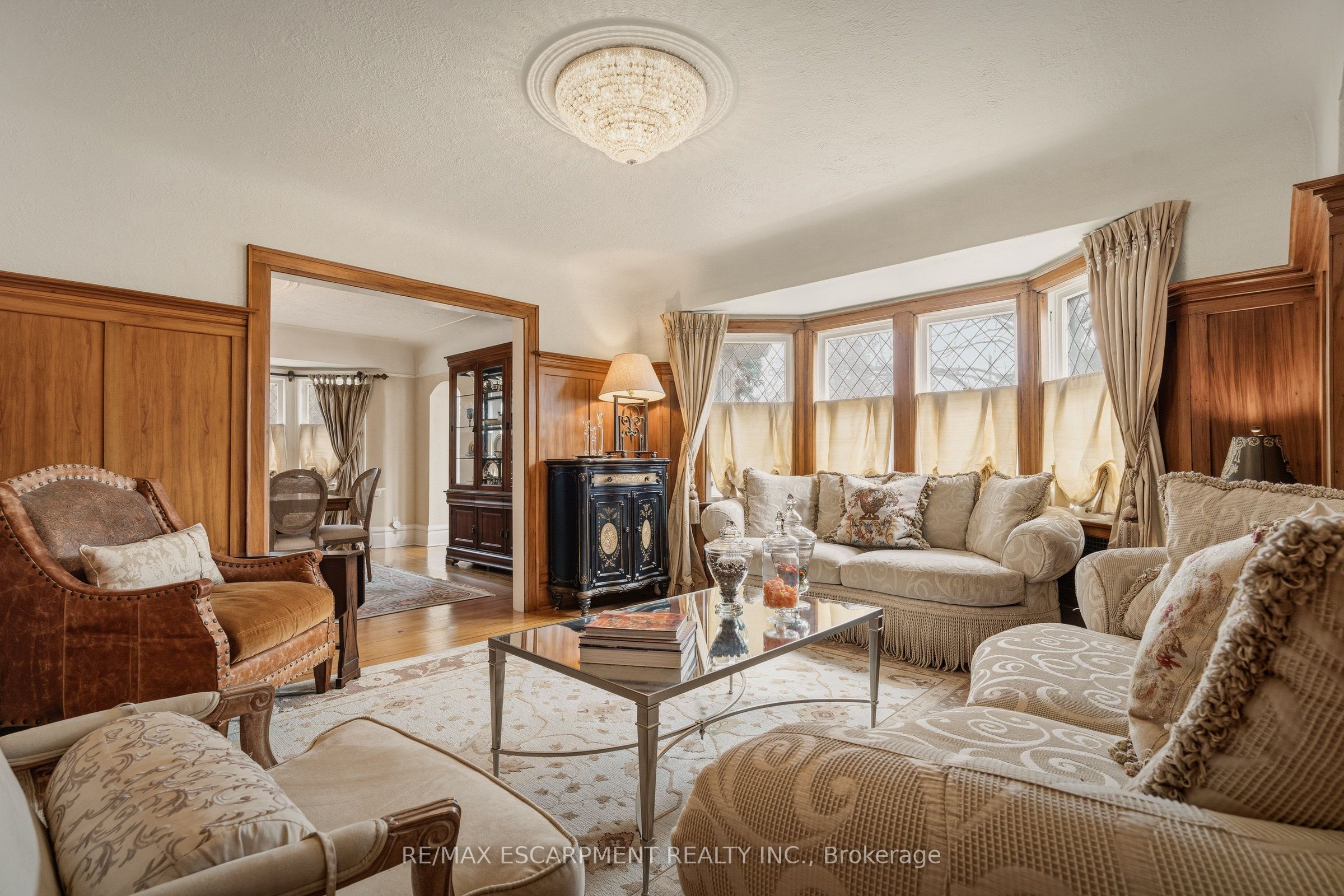 74 Oak Knoll Drive Property Photo 13