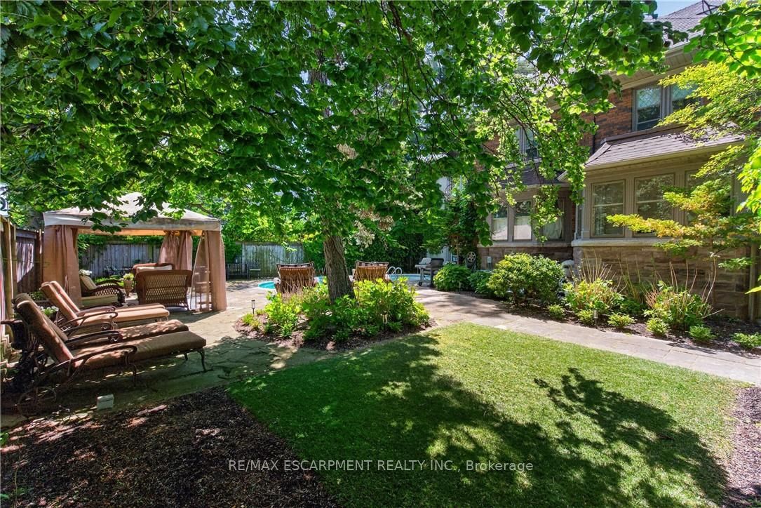 74 Oak Knoll Drive Property Photo 48