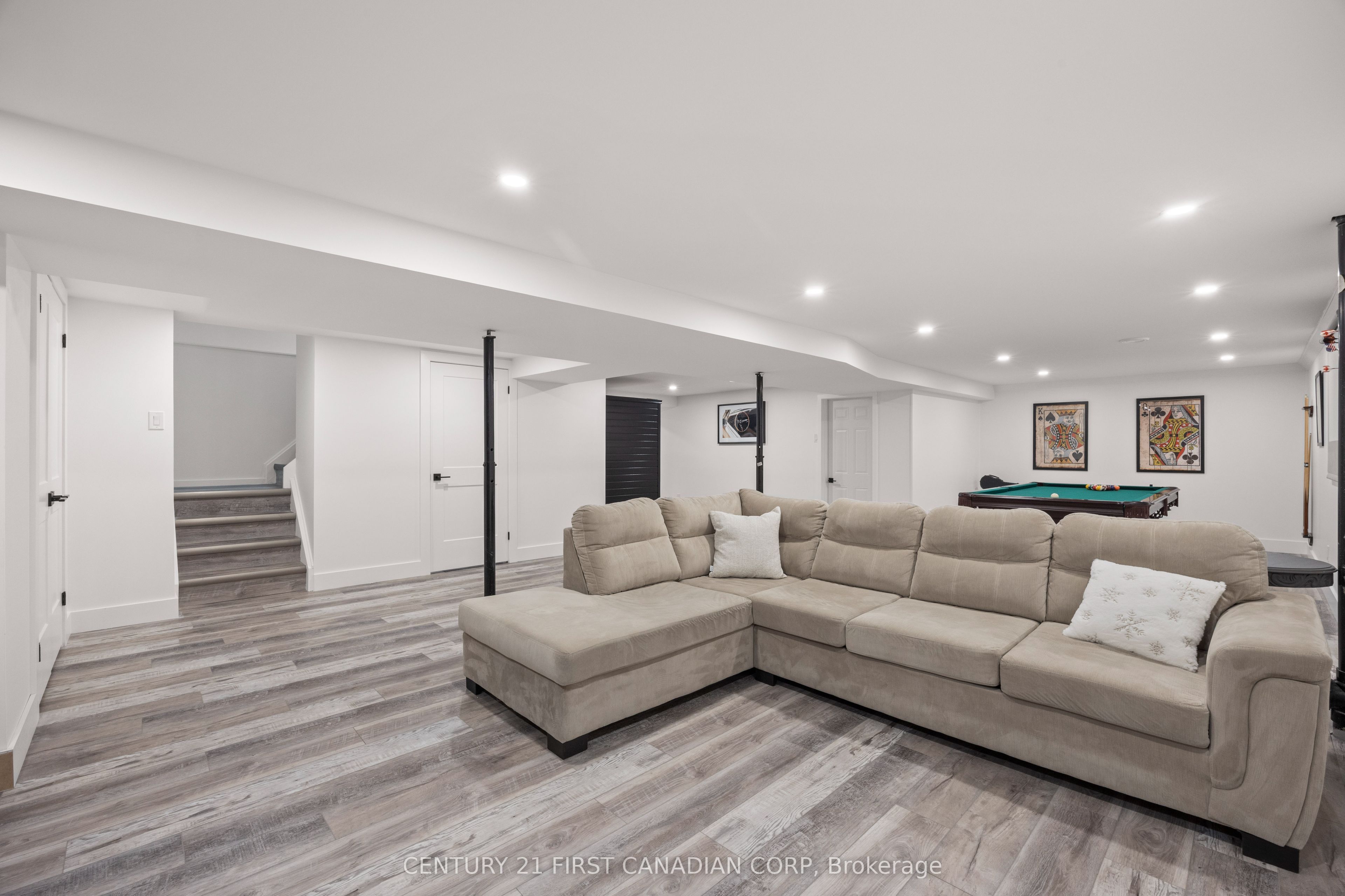 28 Lindbrook Court Property Photo 32