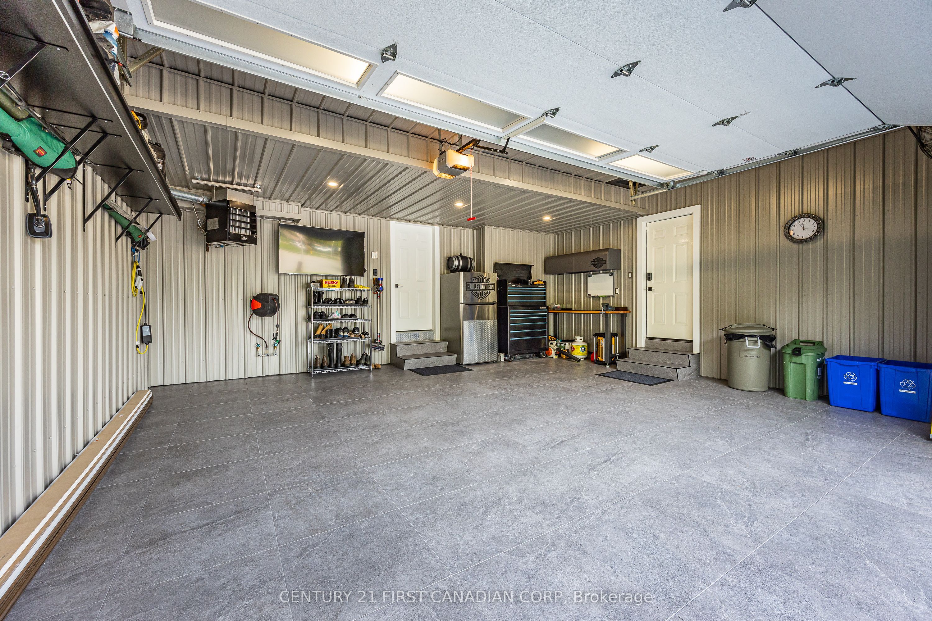 28 Lindbrook Court Property Photo 35