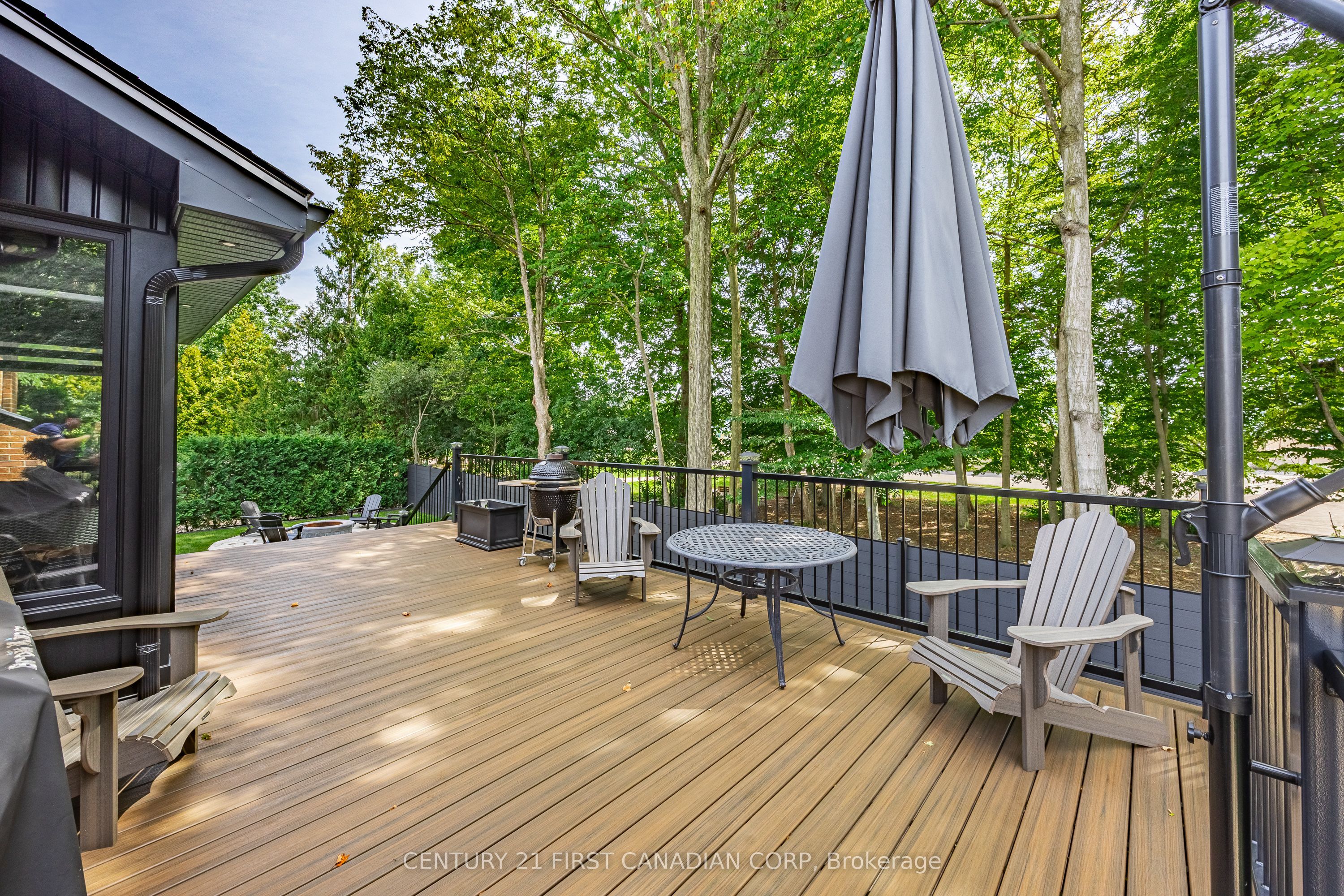 28 Lindbrook Court Property Photo 44