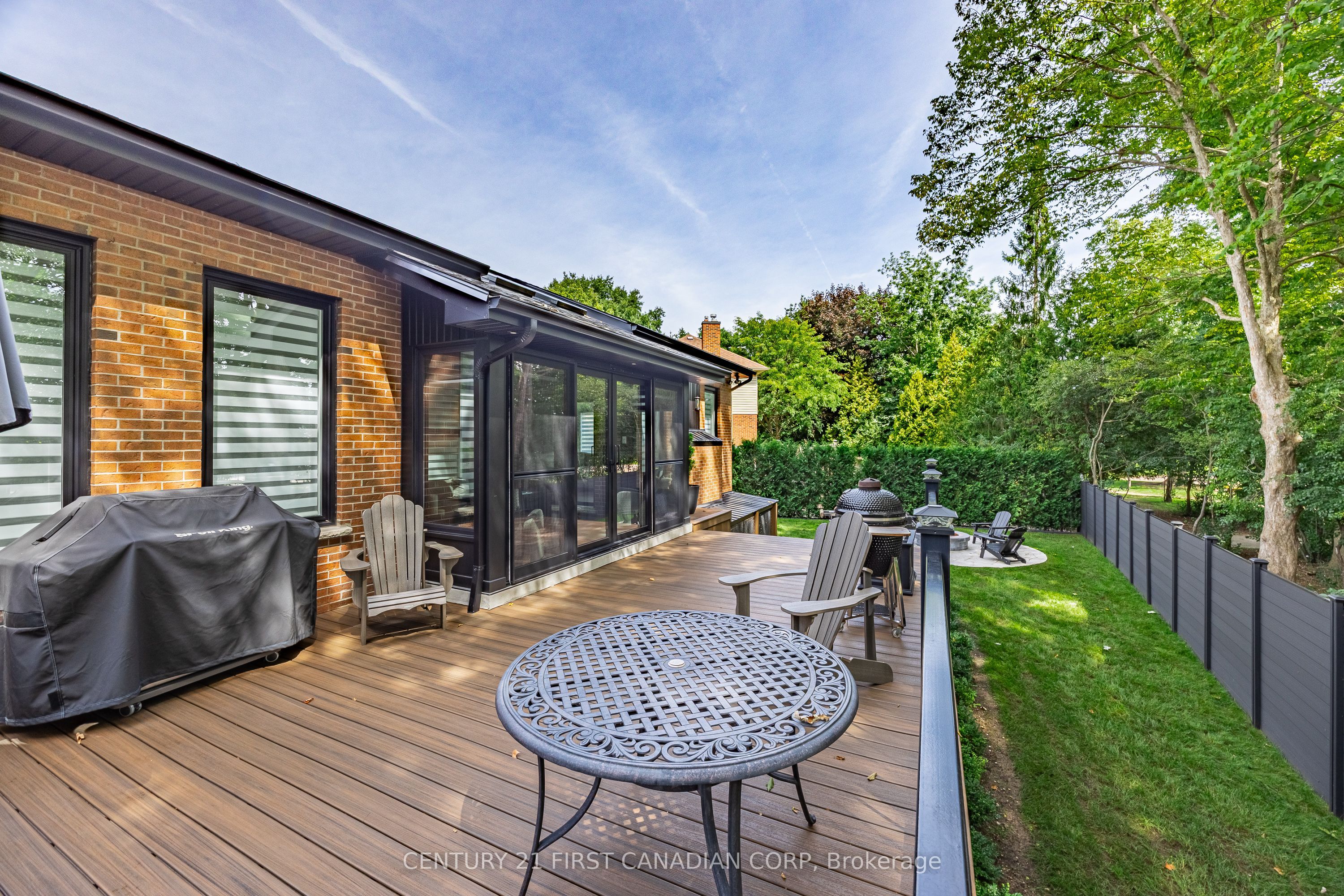 28 Lindbrook Court Property Photo 45