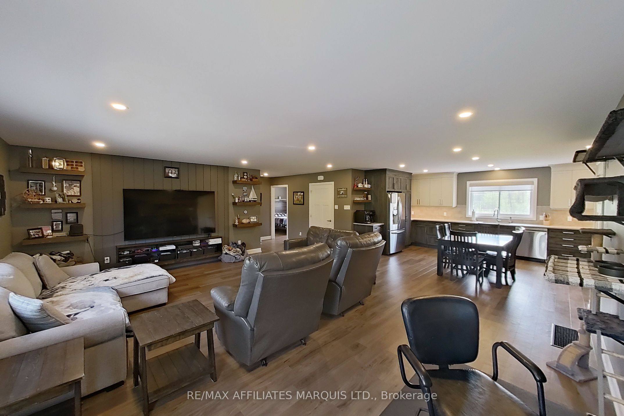 18779 Paragon Road Property Photo 5