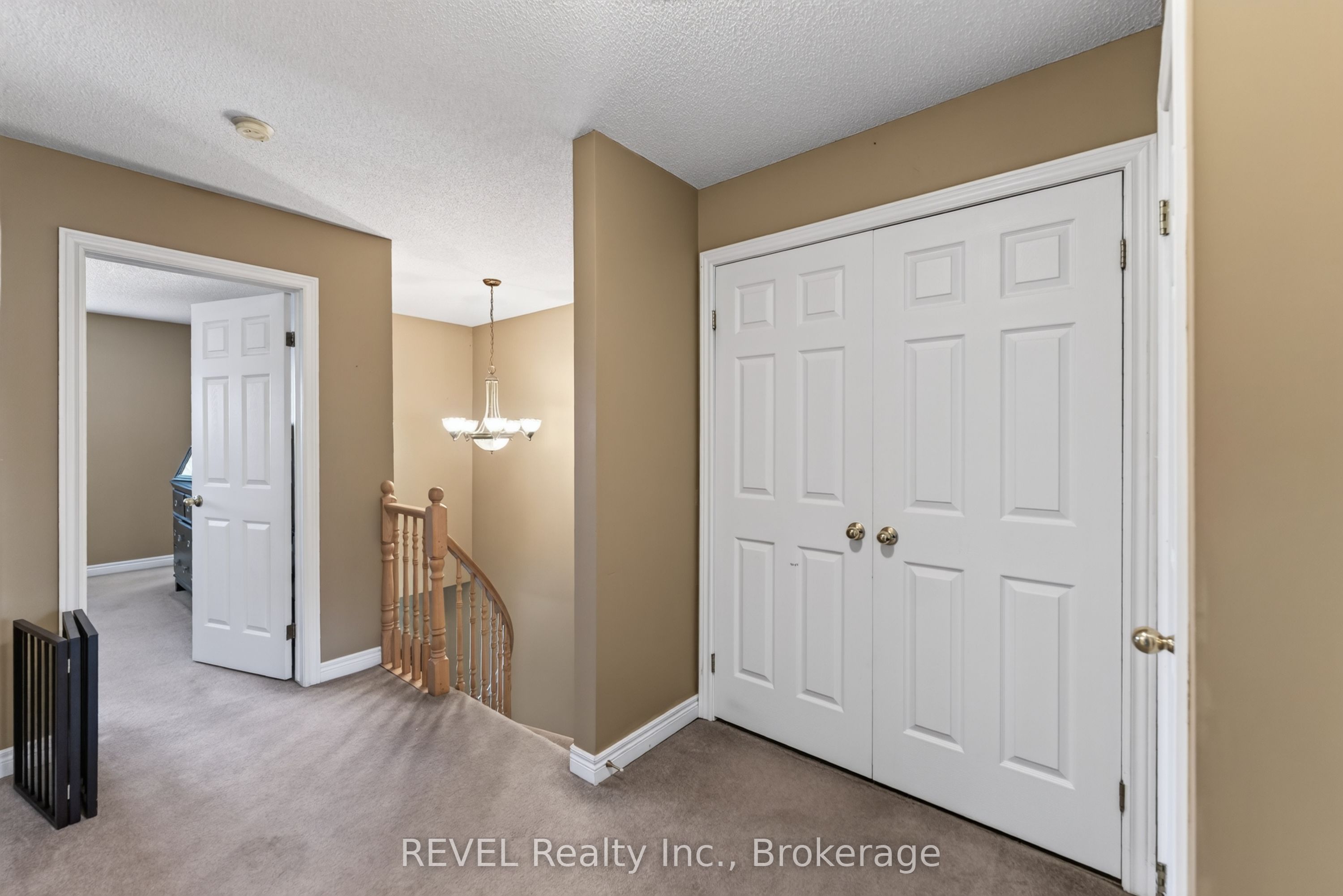 11 Elderberry Avenue Property Photo 21