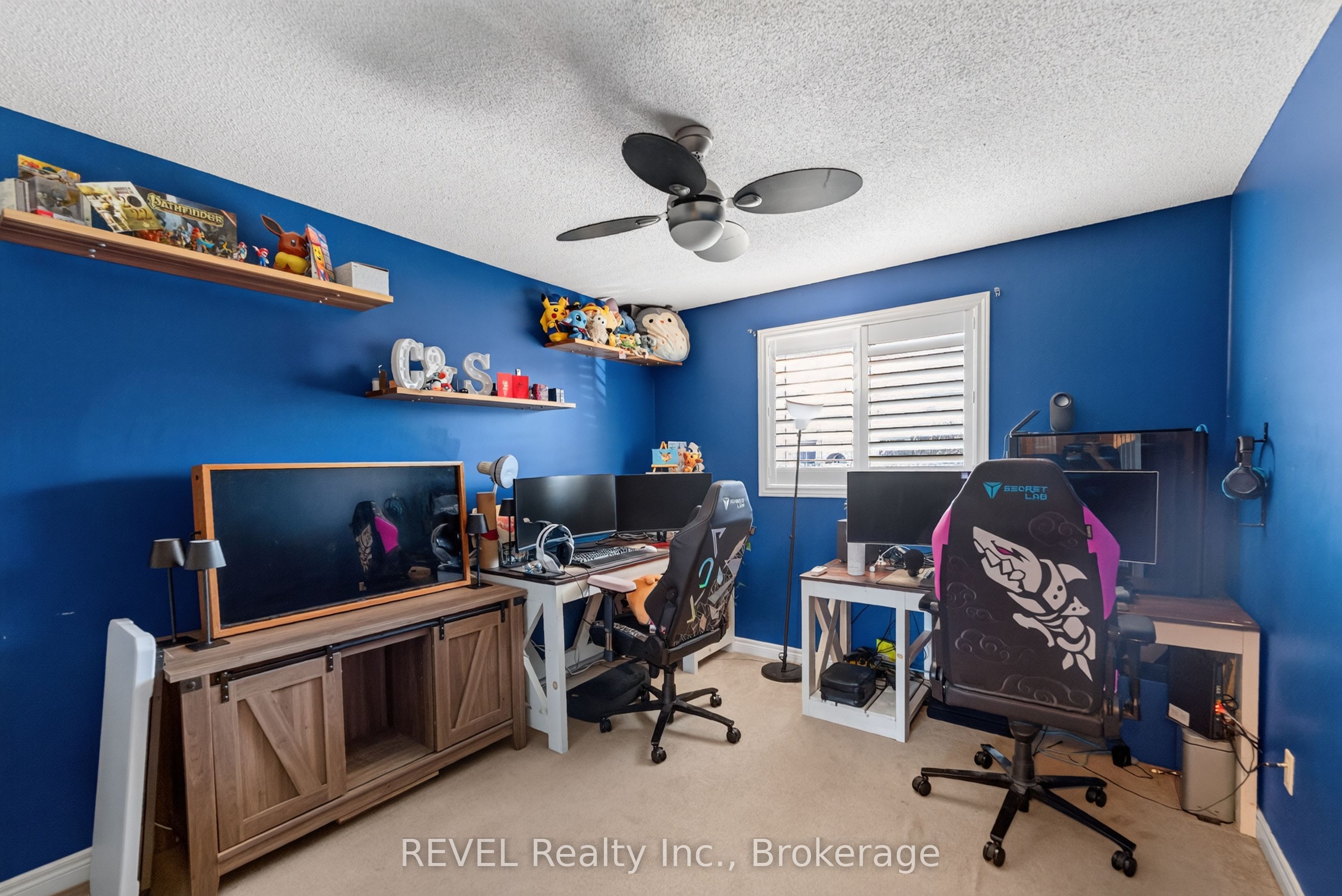 11 Elderberry Avenue Property Photo 22