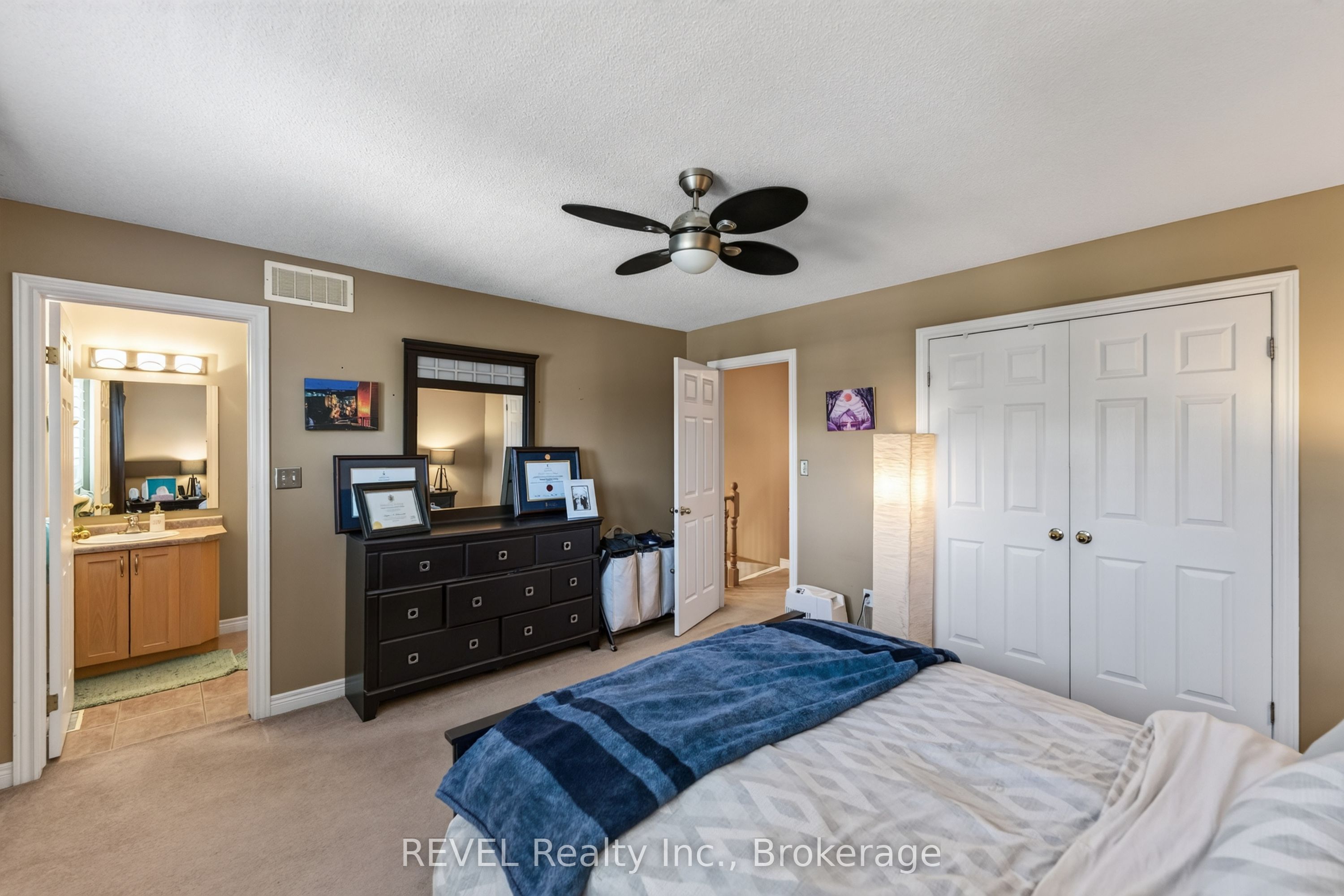 11 Elderberry Avenue Property Photo 29