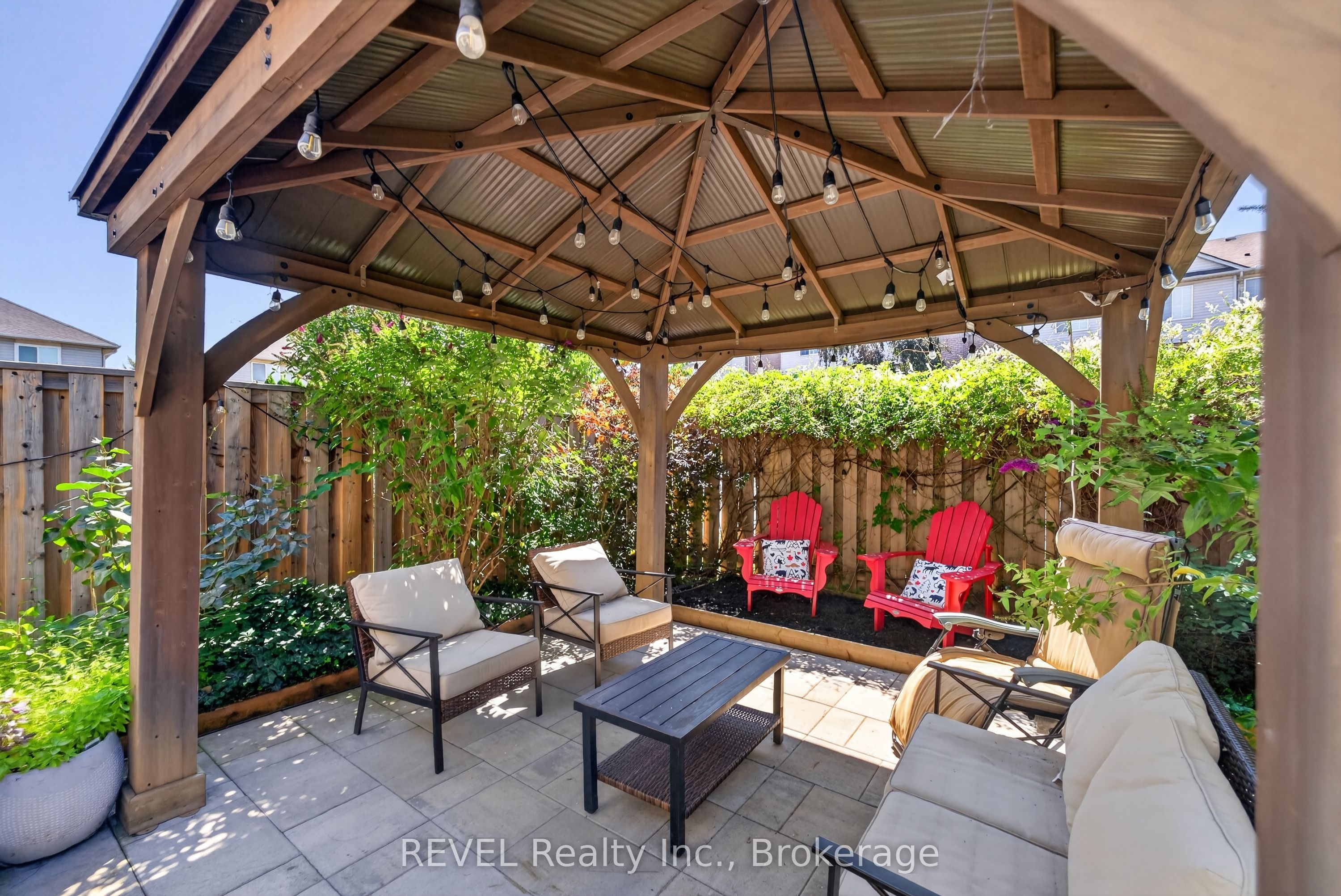 11 Elderberry Avenue Property Photo 36