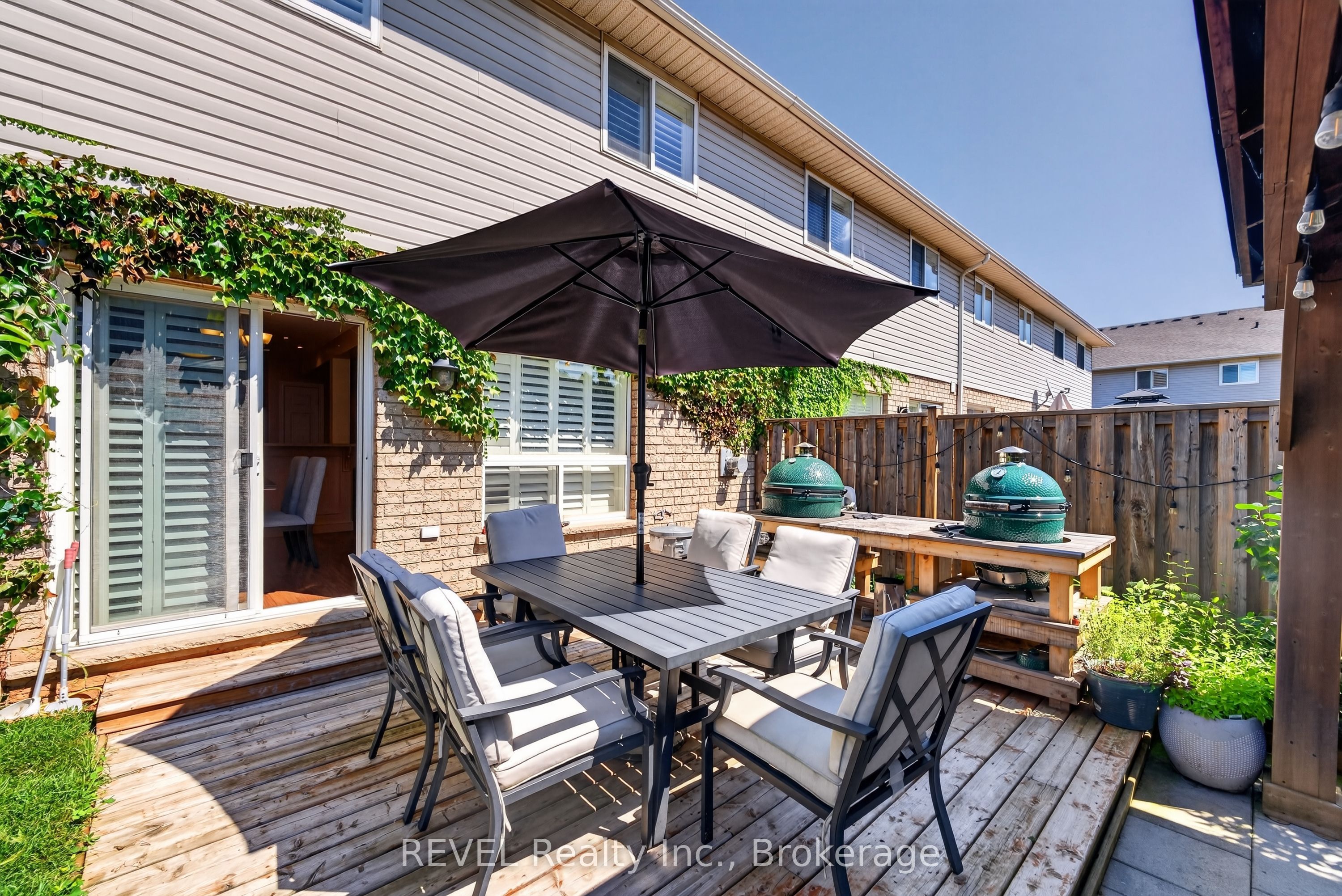 11 Elderberry Avenue Property Photo 37