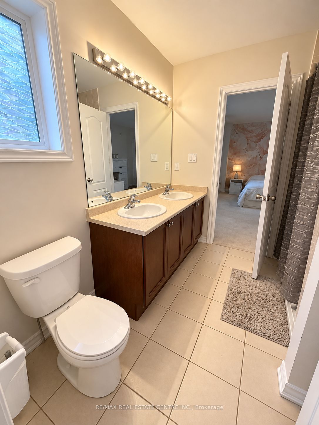 639 Hammond Street W Property Photo 14