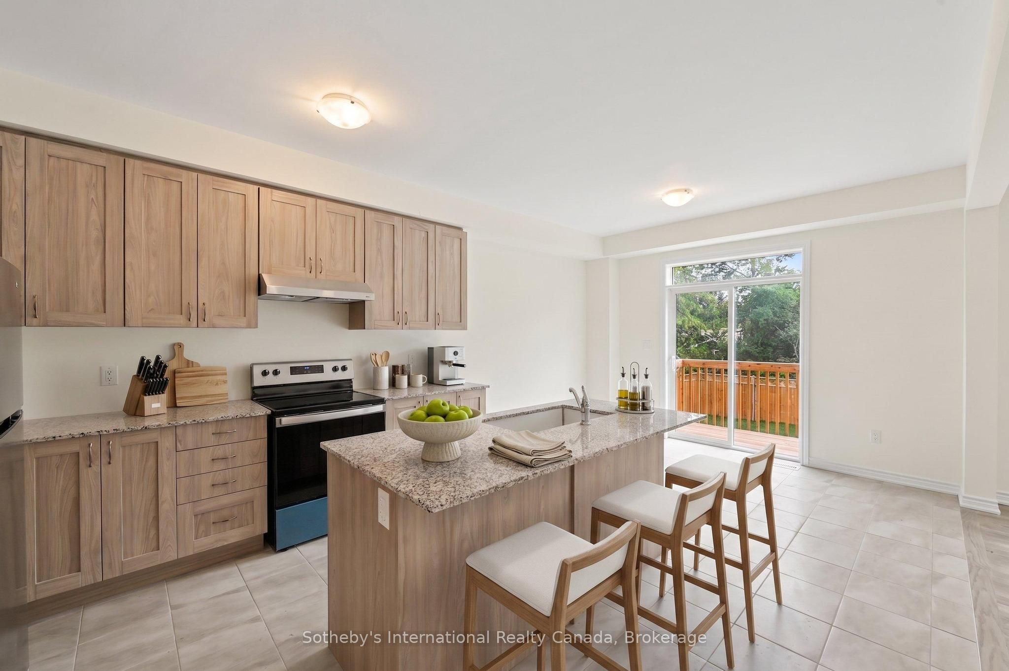 9 Hillcroft Way Property Photo 11