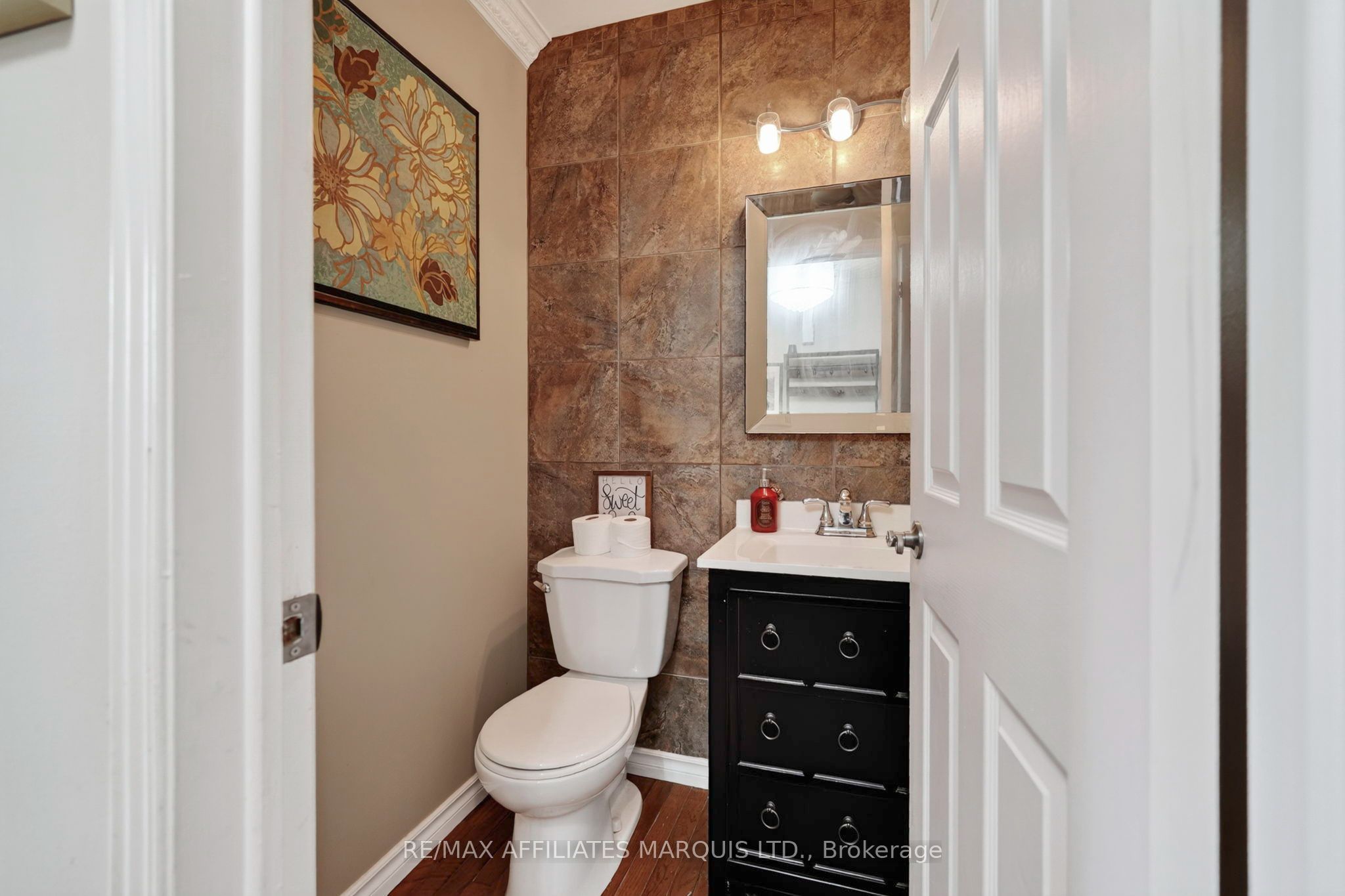 1313 Stormont Drive Property Photo 13