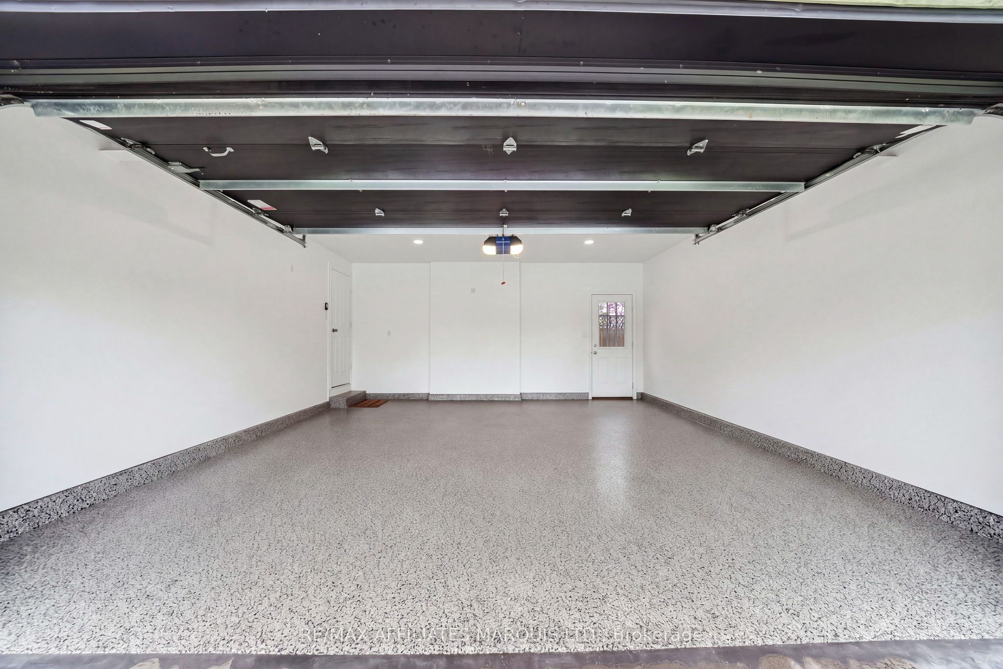 1313 Stormont Drive Property Photo 34