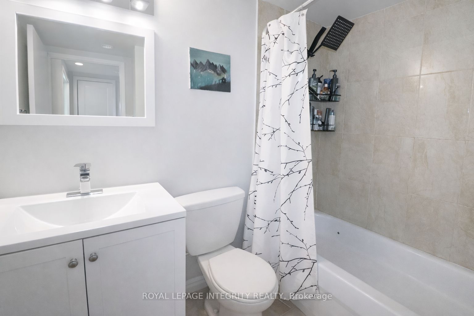 900 Dynes Road N 2505 Property Photo 13