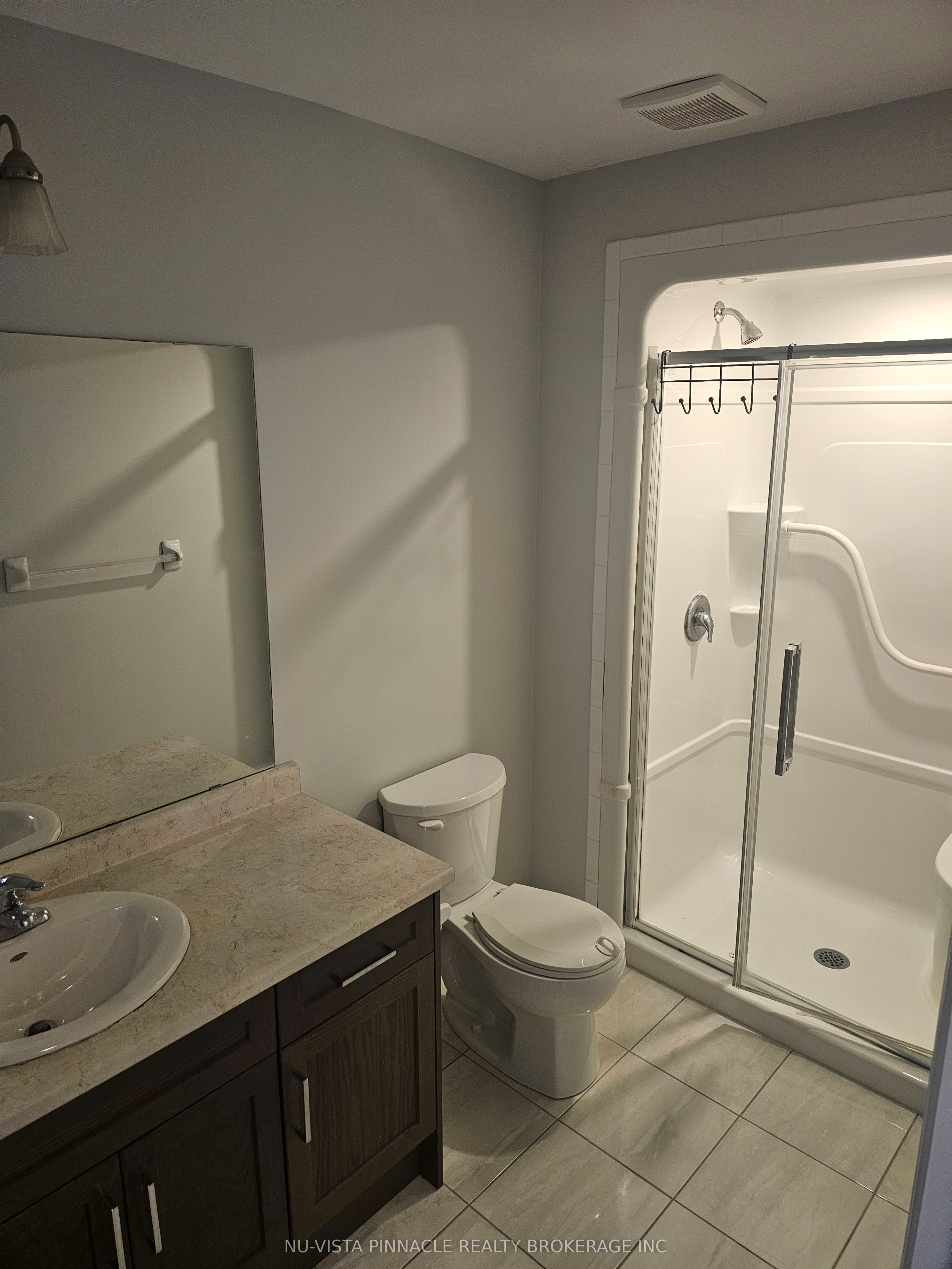 2039 Cedarpark Drive Property Photo 7