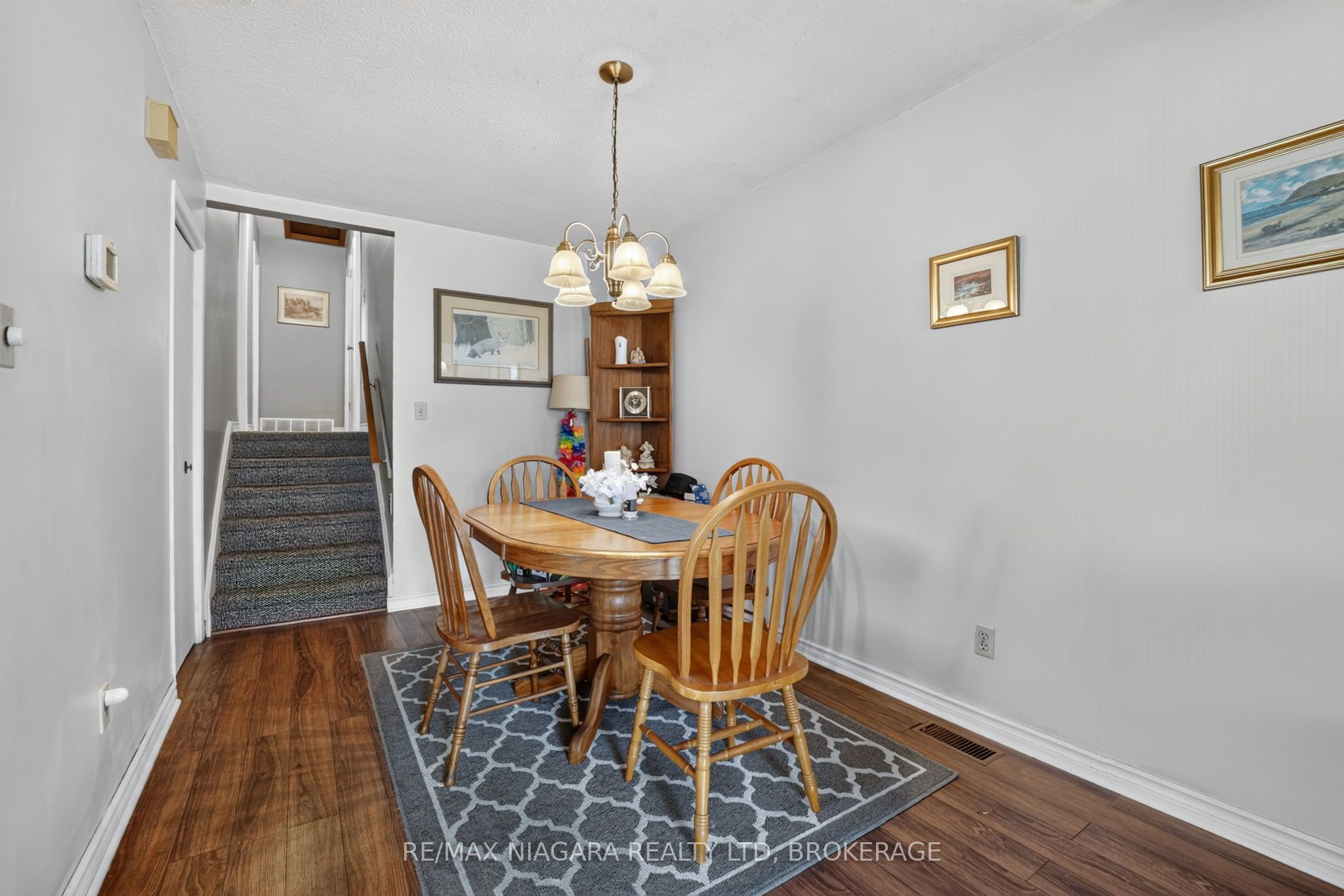 45 Green Maple Drive Property Photo 10