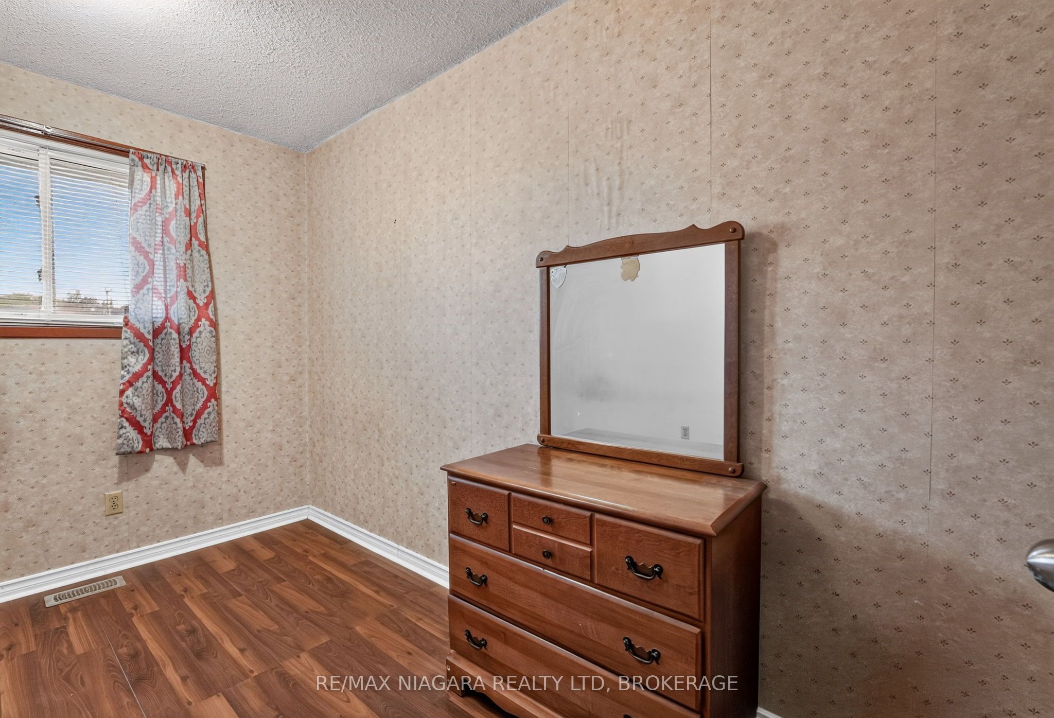 45 Green Maple Drive Property Photo 17