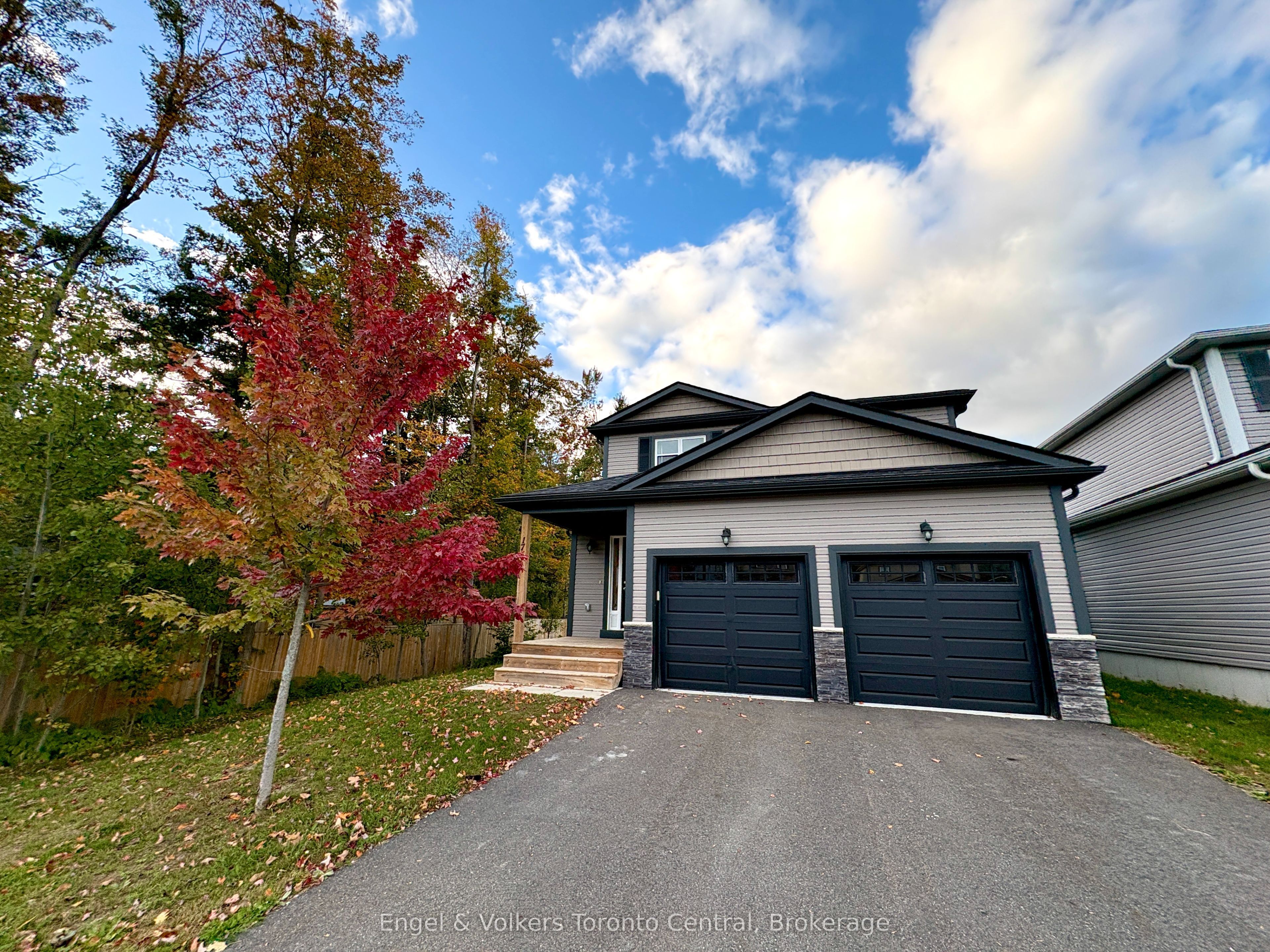 175 Wild Rose Drive Property Photo 3
