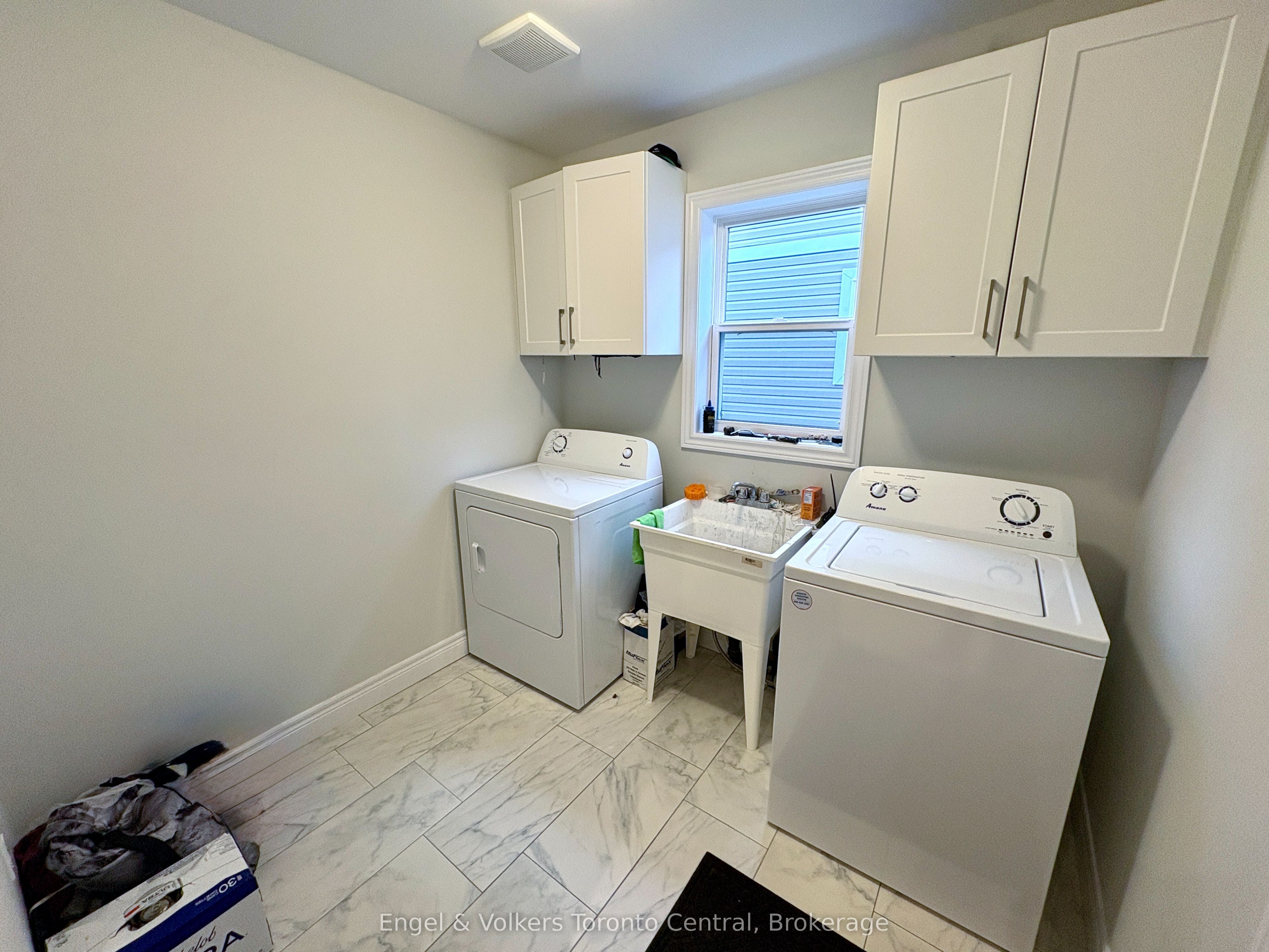 175 Wild Rose Drive Property Photo 11