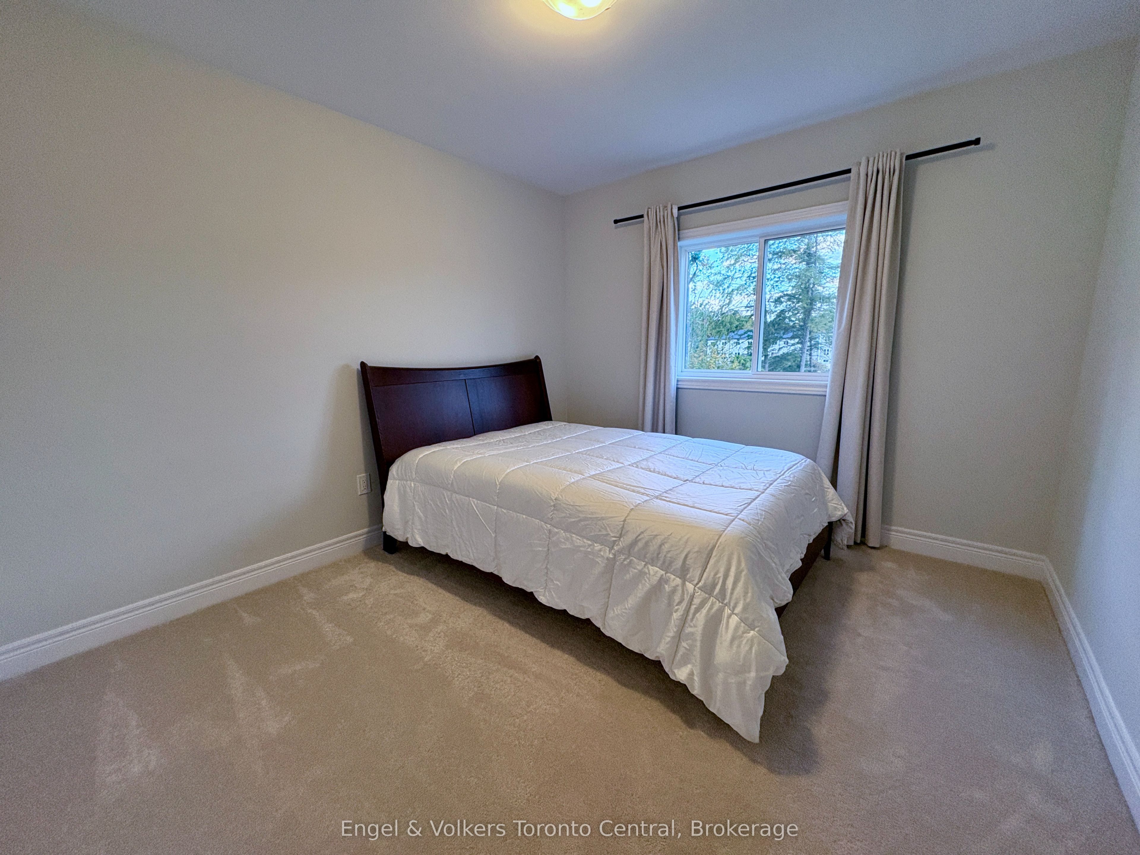 175 Wild Rose Drive Property Photo 16