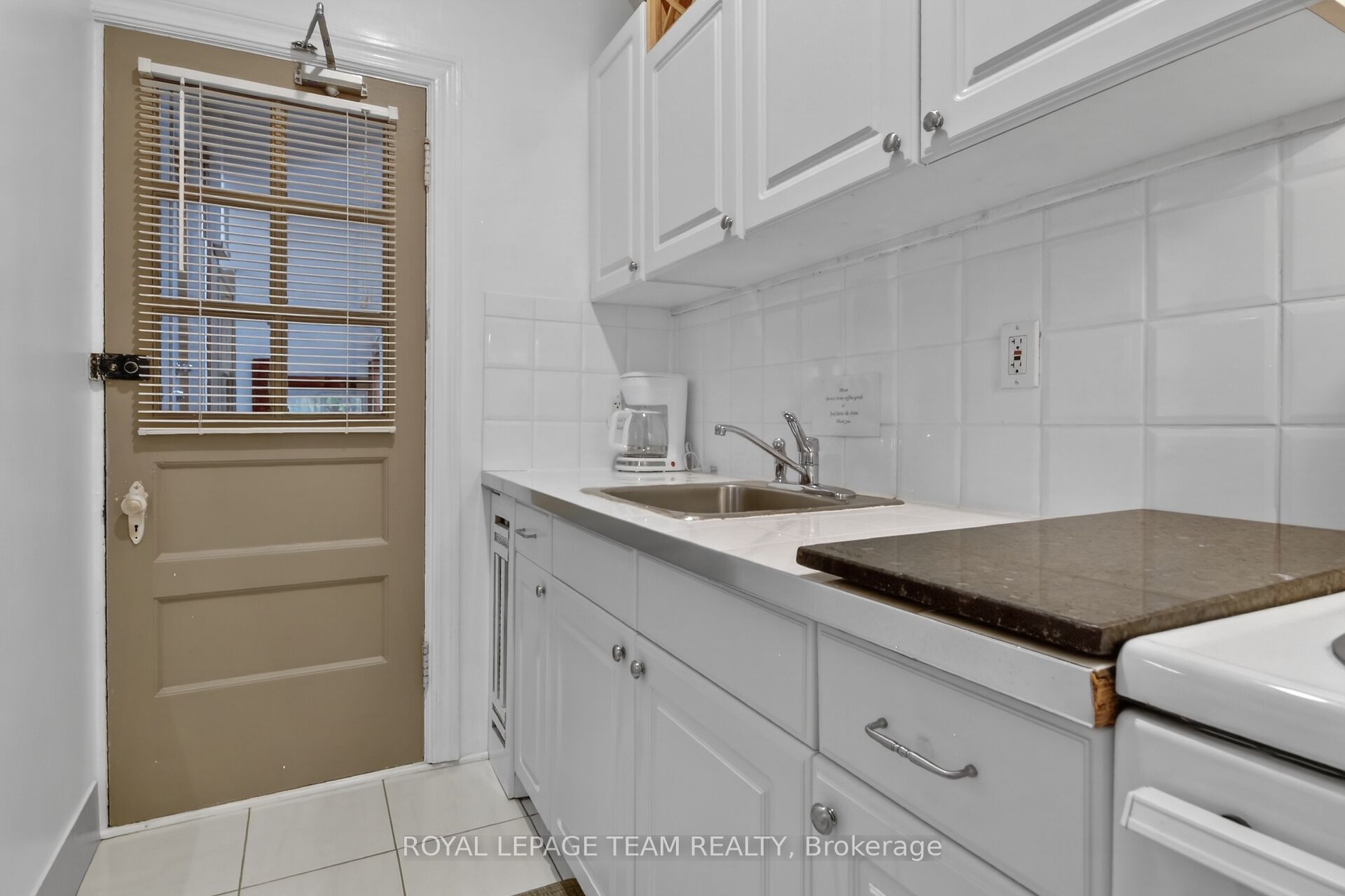 64 Delaware Avenue Property Photo 14