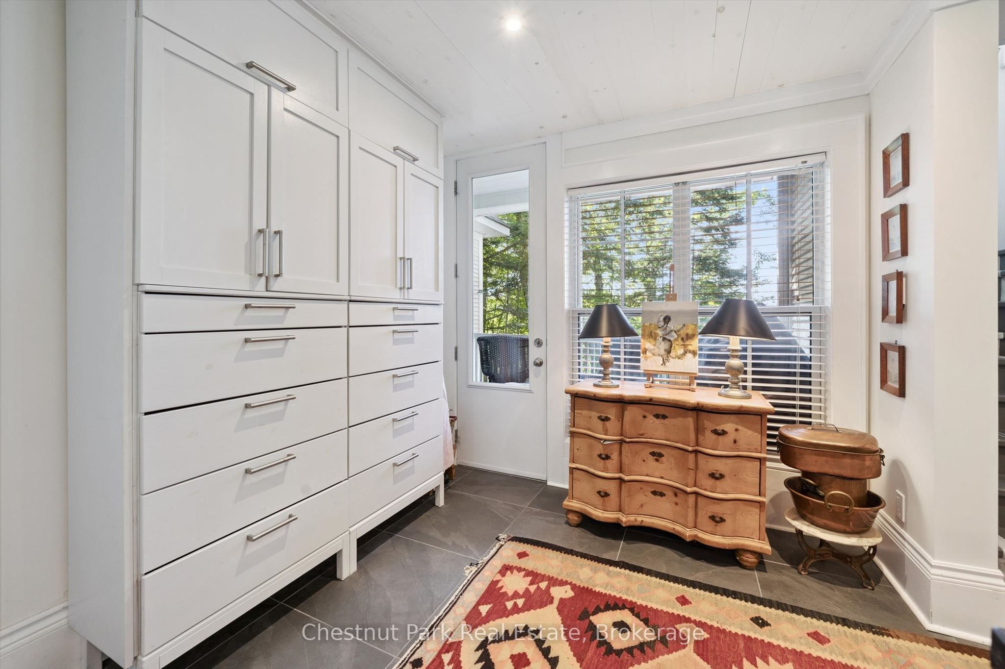 1005 Woodington Road Property Photo 16