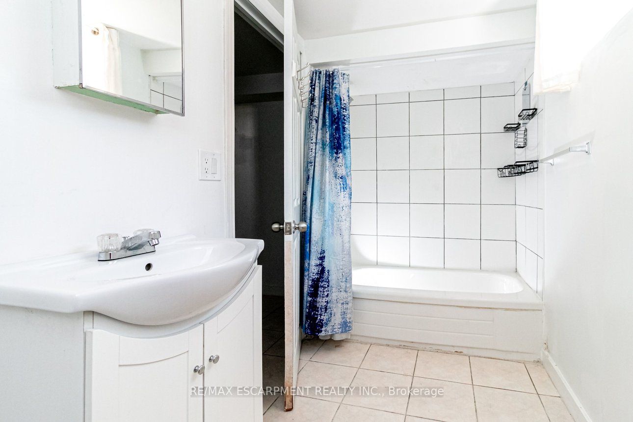 548 Beach Road Property Photo 31