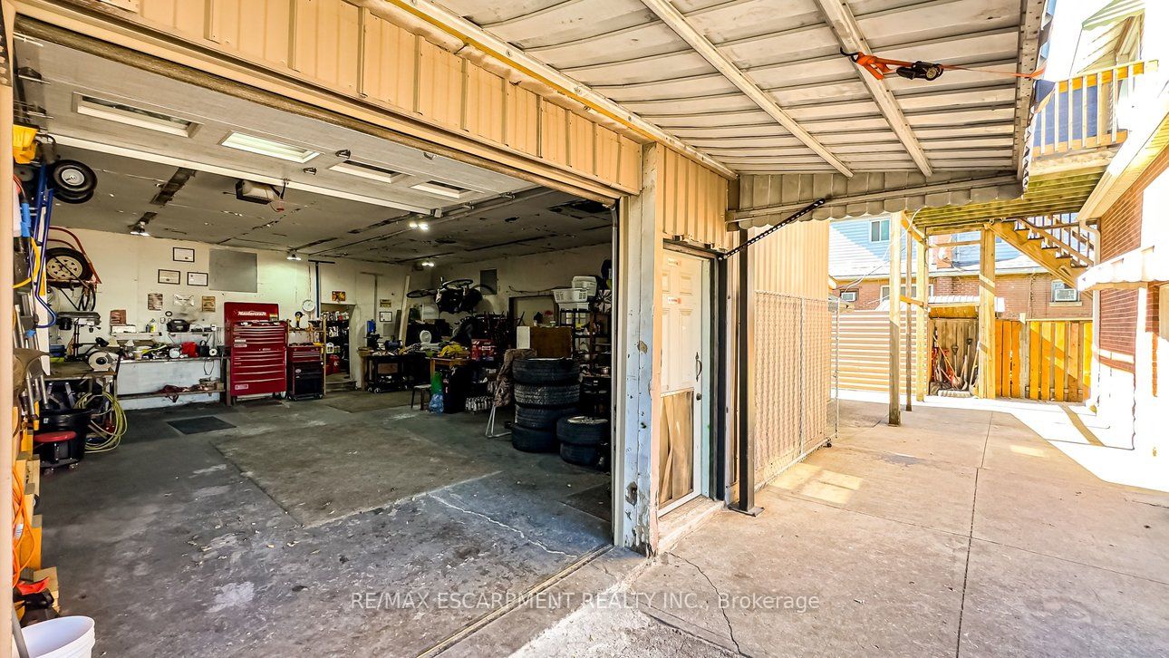 548 Beach Road Property Photo 42